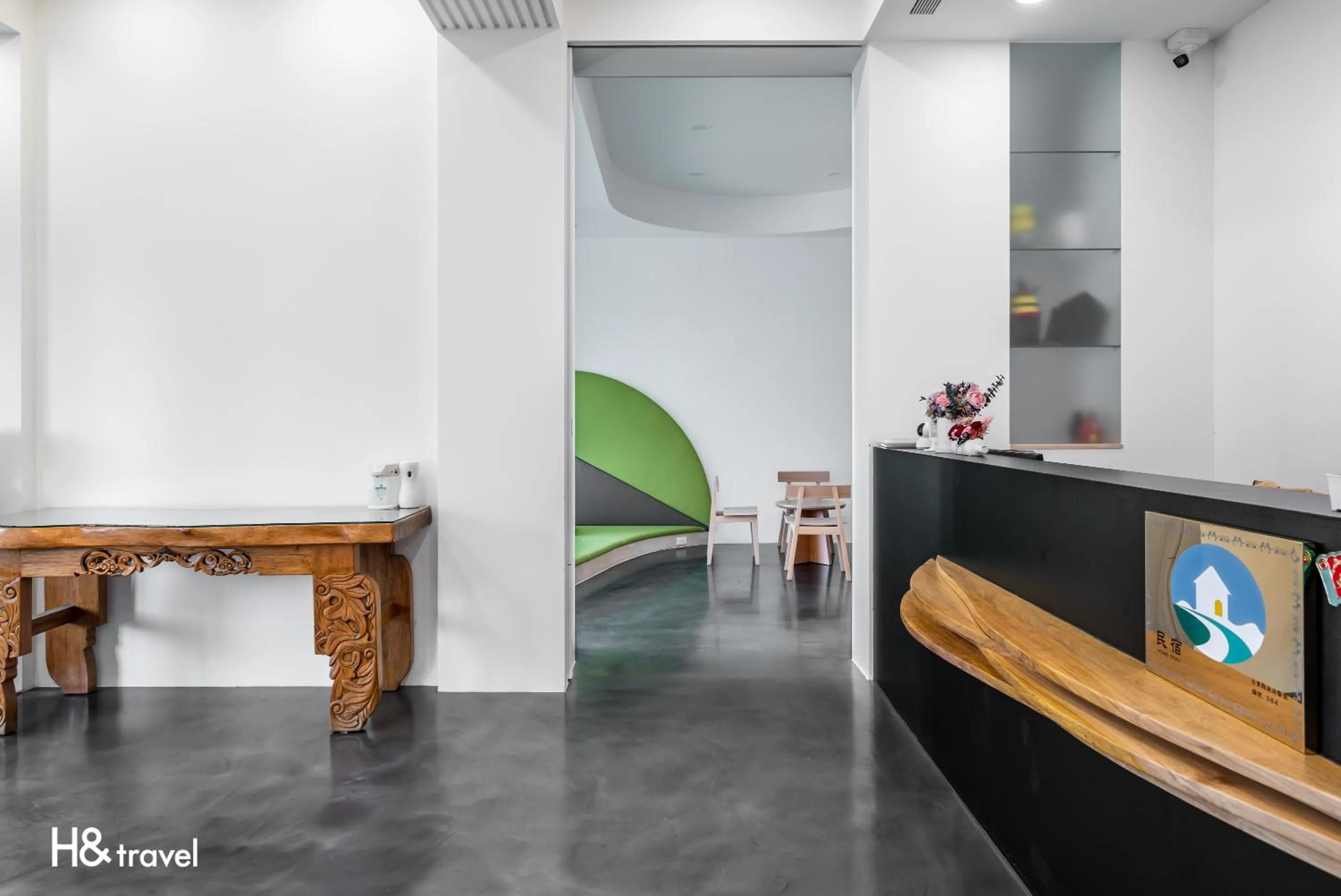 Communal lounge/ TV room in Taitung Spring Homestay B&B