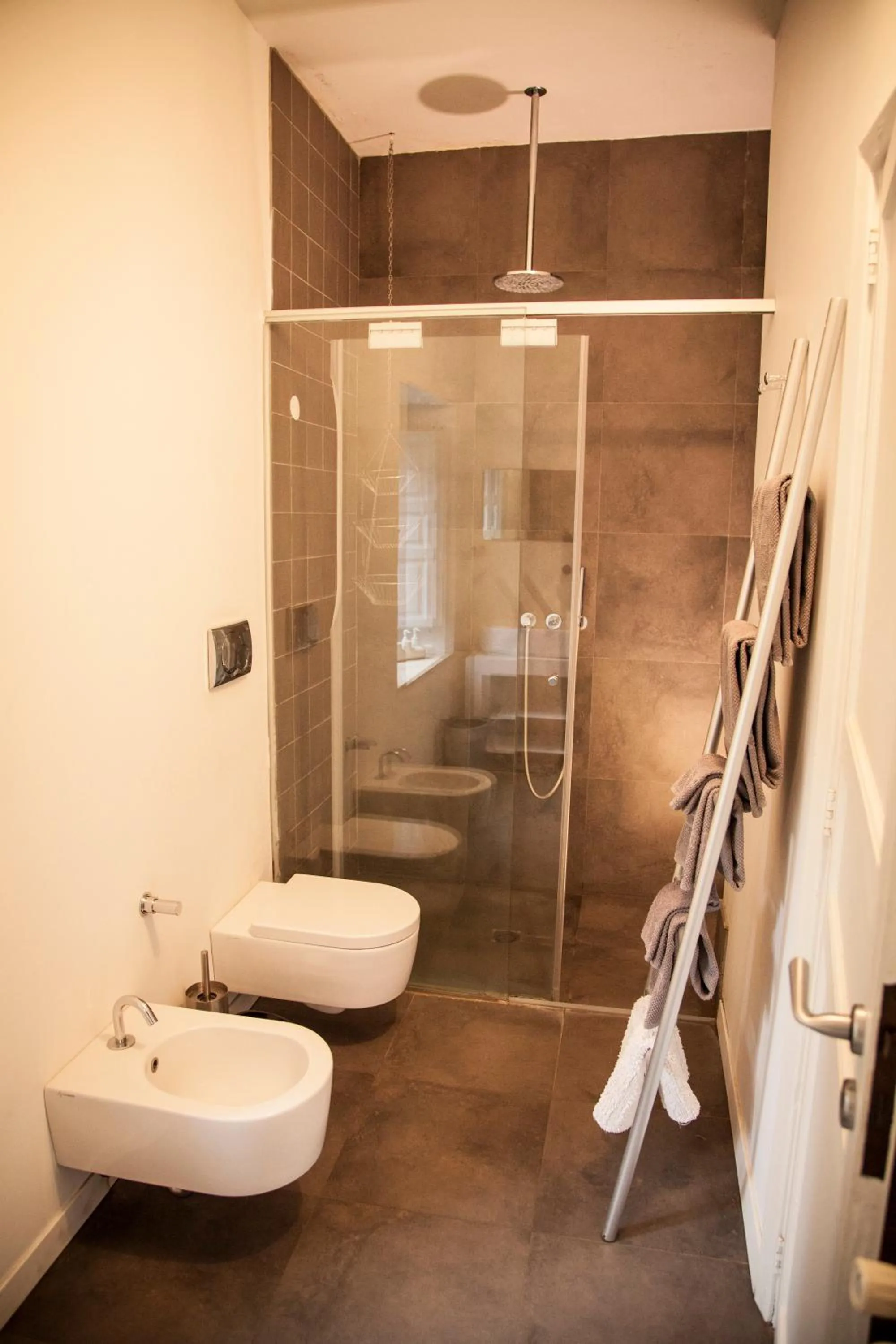 Bathroom in La Casa del Poeta Enna - Pergusa