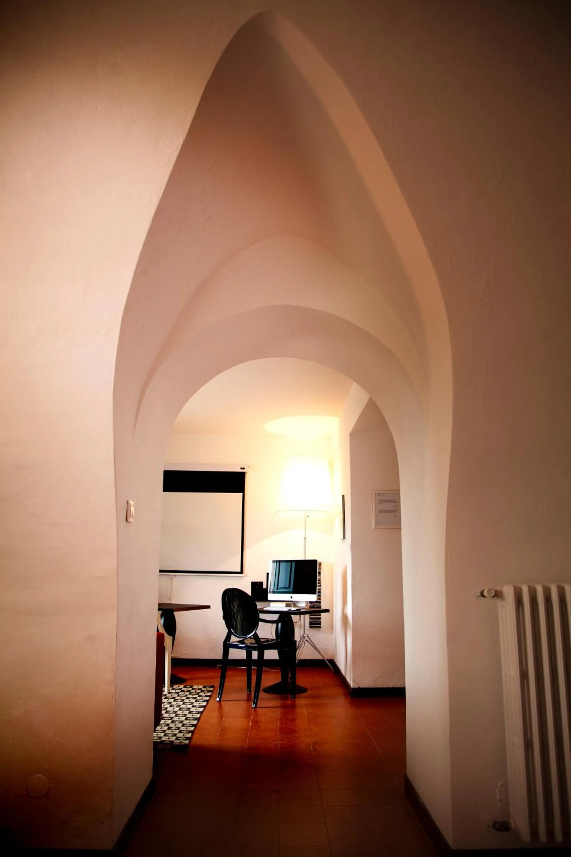 Communal lounge/ TV room in La Casa del Poeta Enna - Pergusa