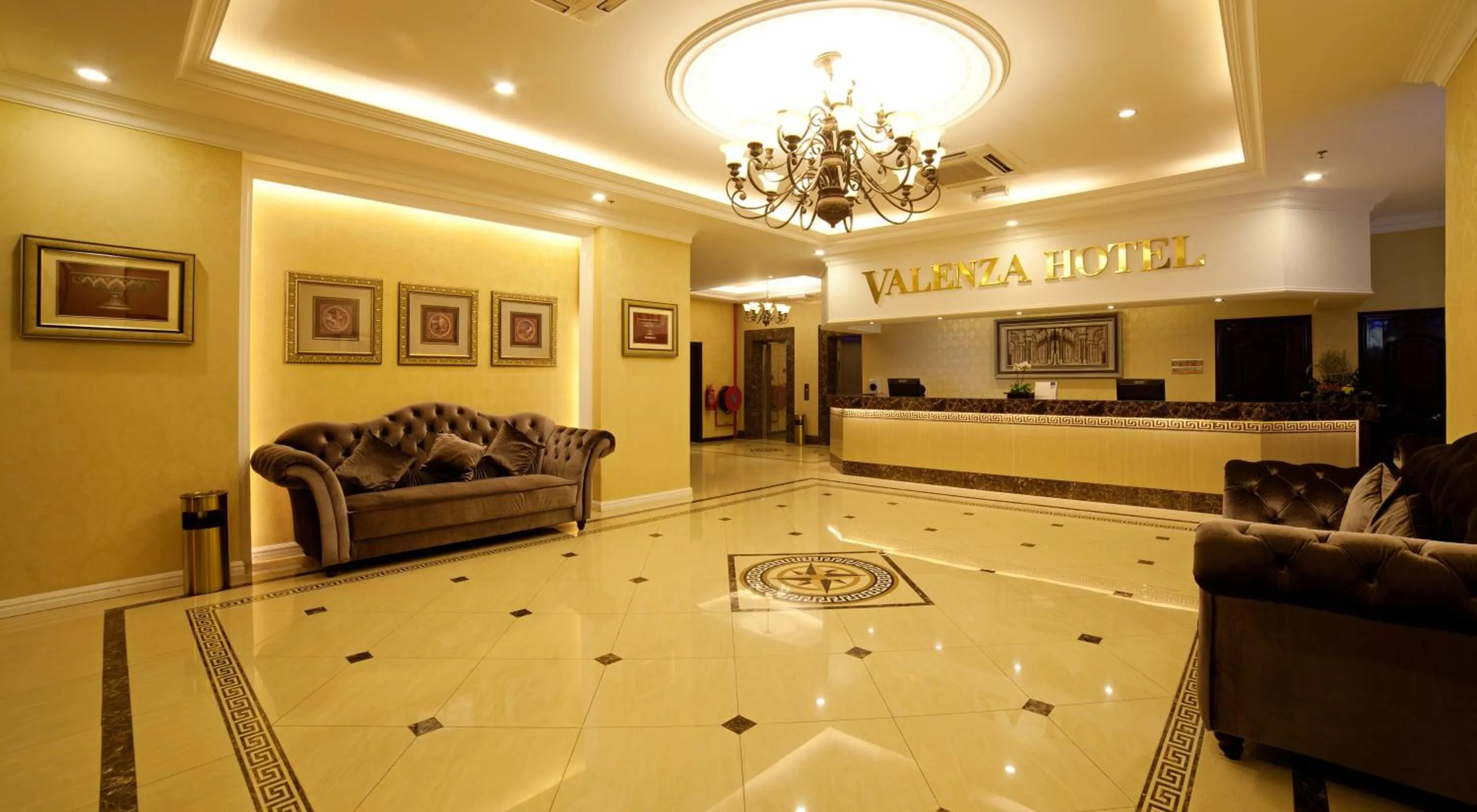 Lobby or reception in Hotel Valenza