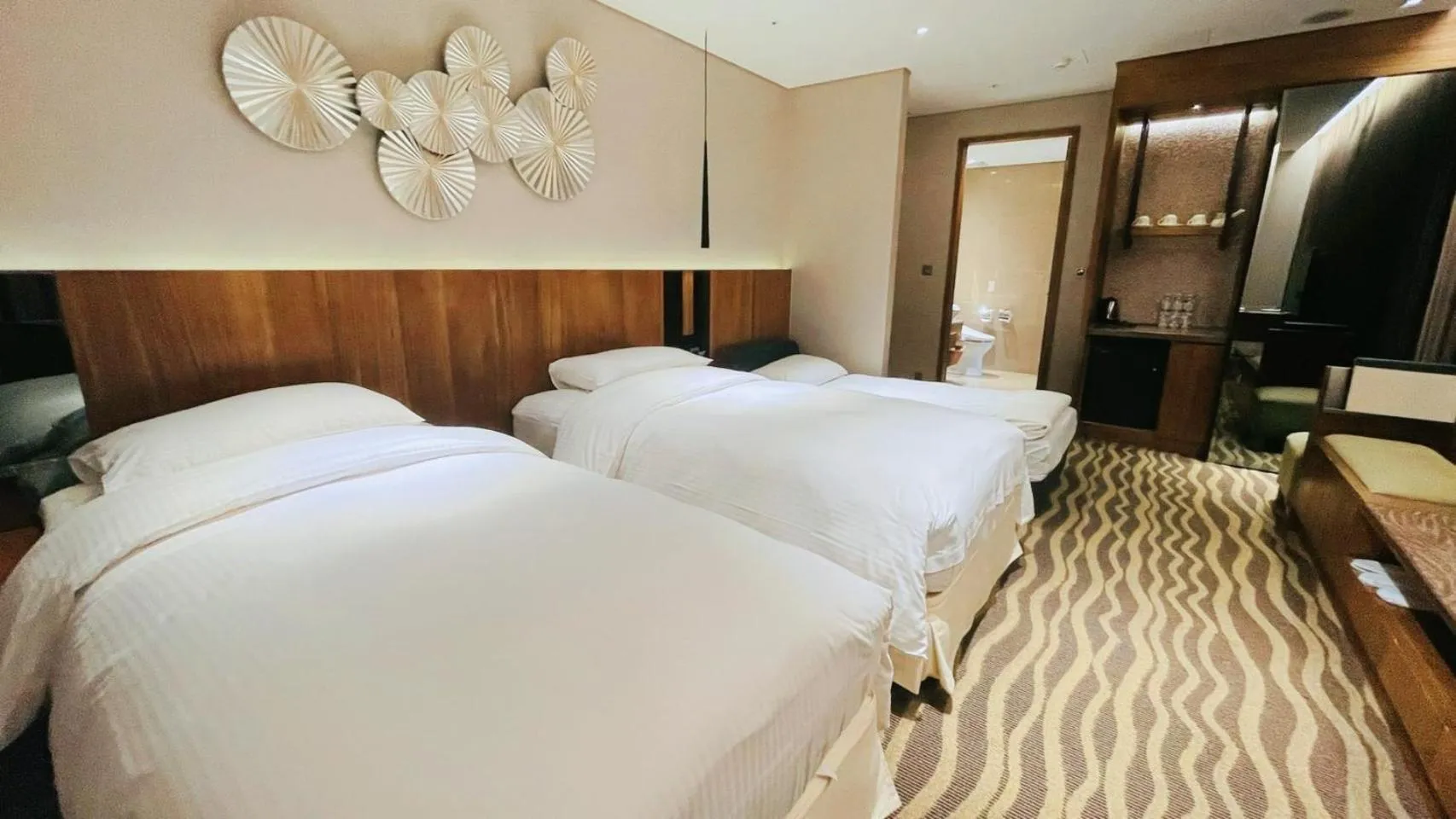 Bed in Green World JianPei