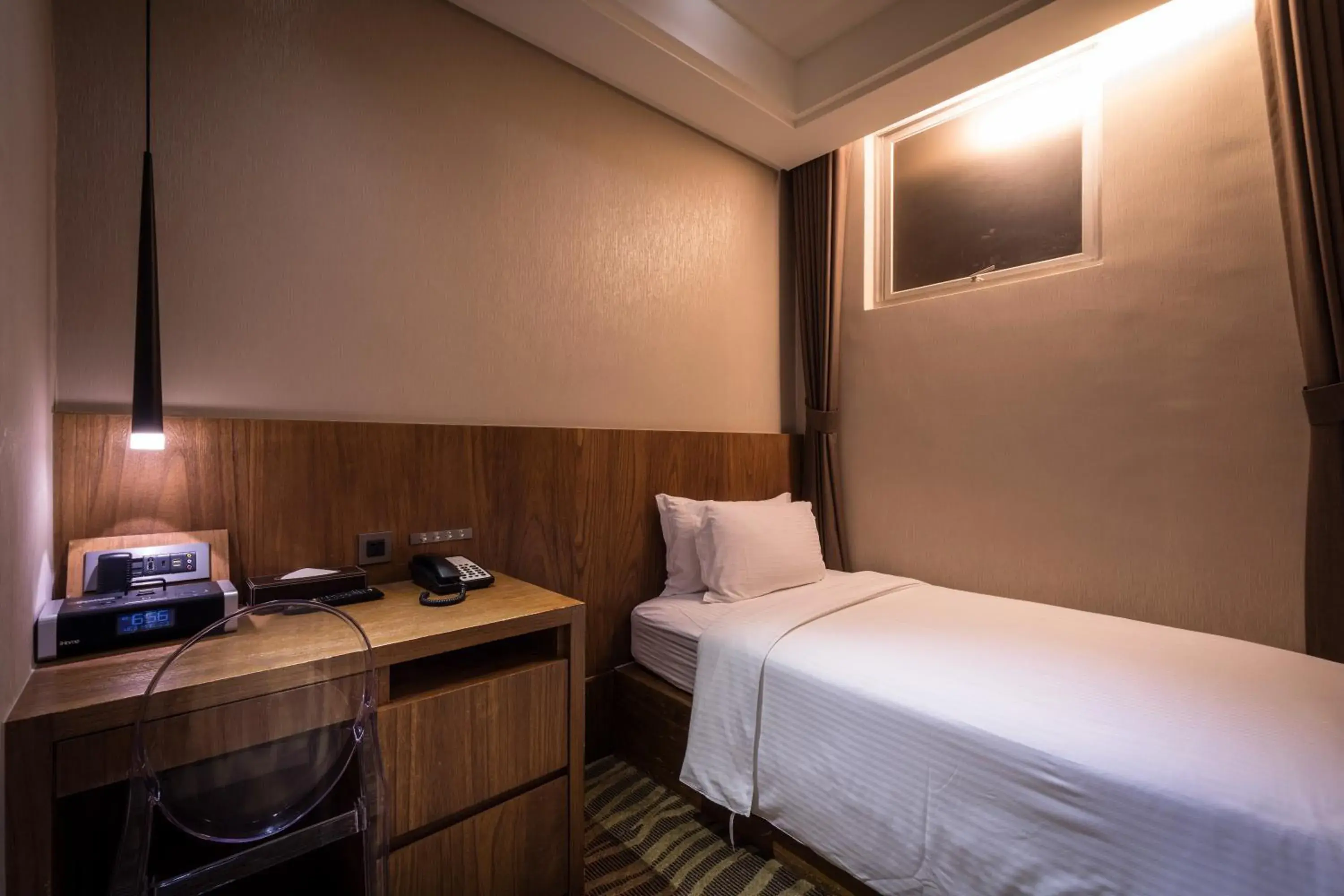 Backpackers Cabin - single occupancy in Green World JianPei Backpackers Cabin - single occupancy in Green World JianPei