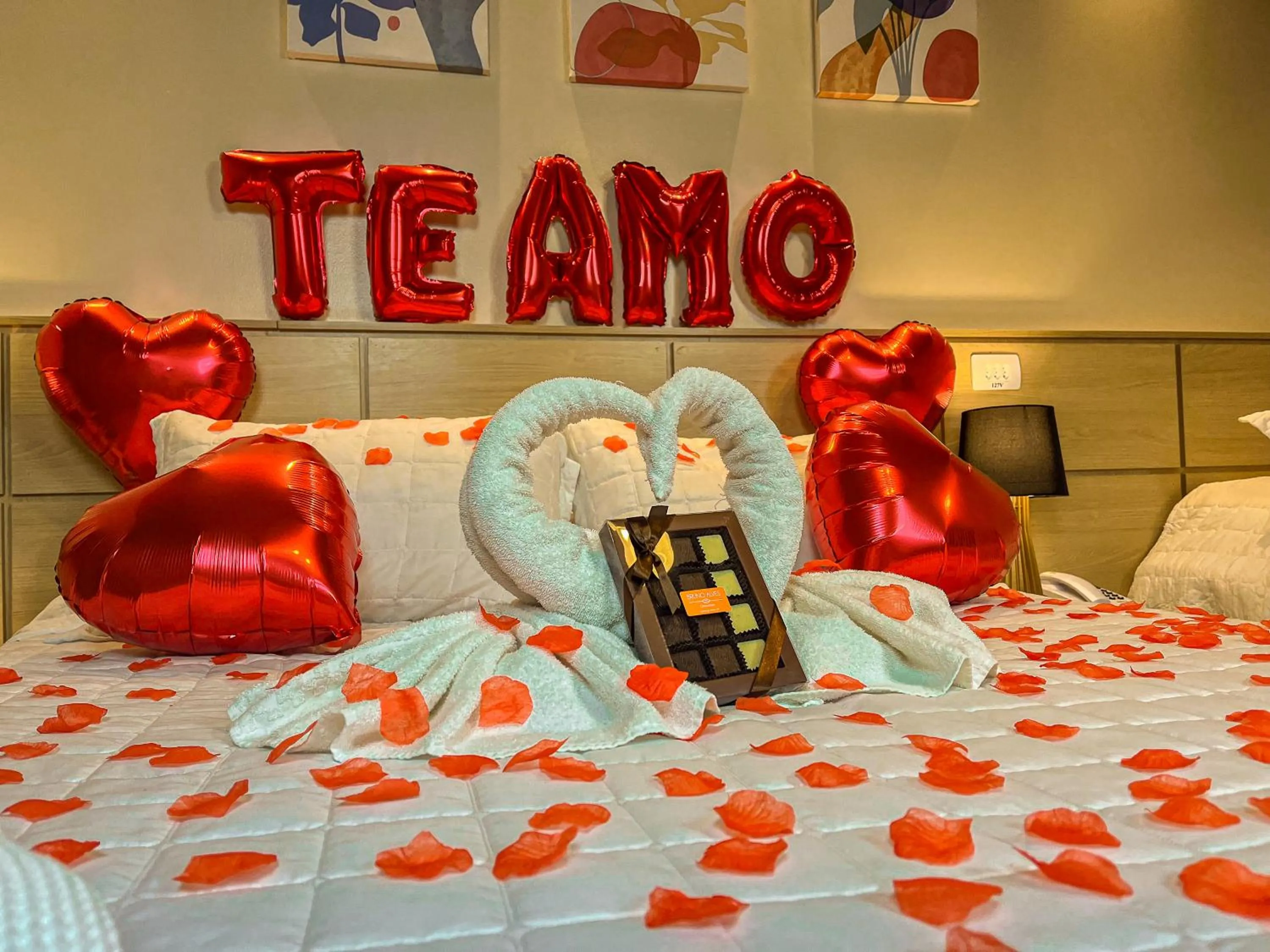 Decorative detail, Bed in Hotel Euro Suíte Campos do Jordão By Nacional Inn - A 800 metros da Vila Capivari