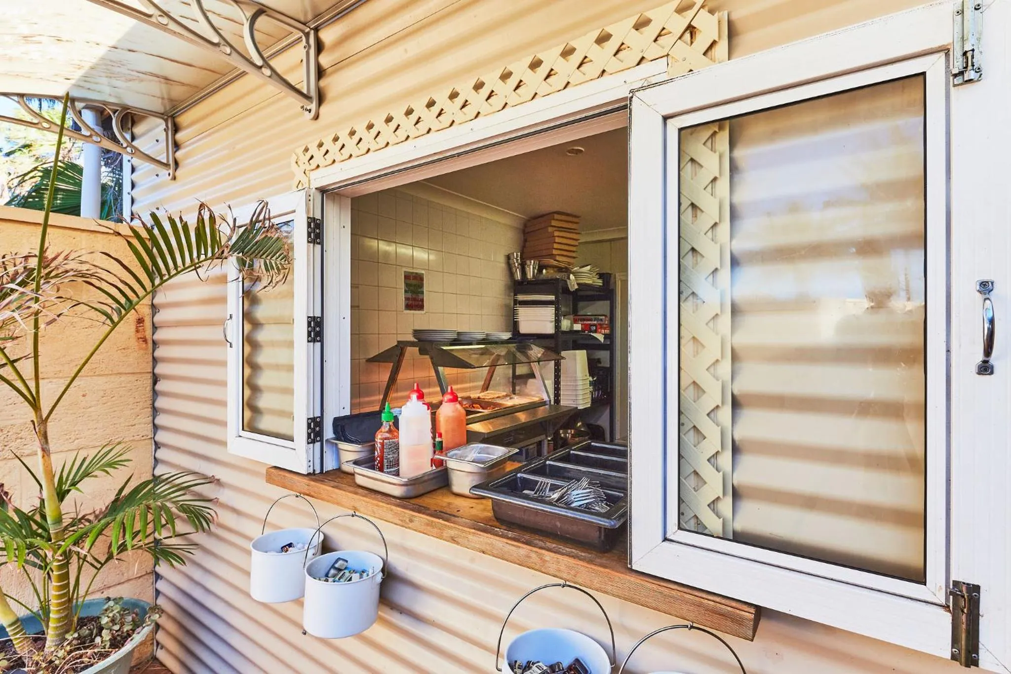 Restaurant/places to eat in RAC Monkey Mia Dolphin Resort