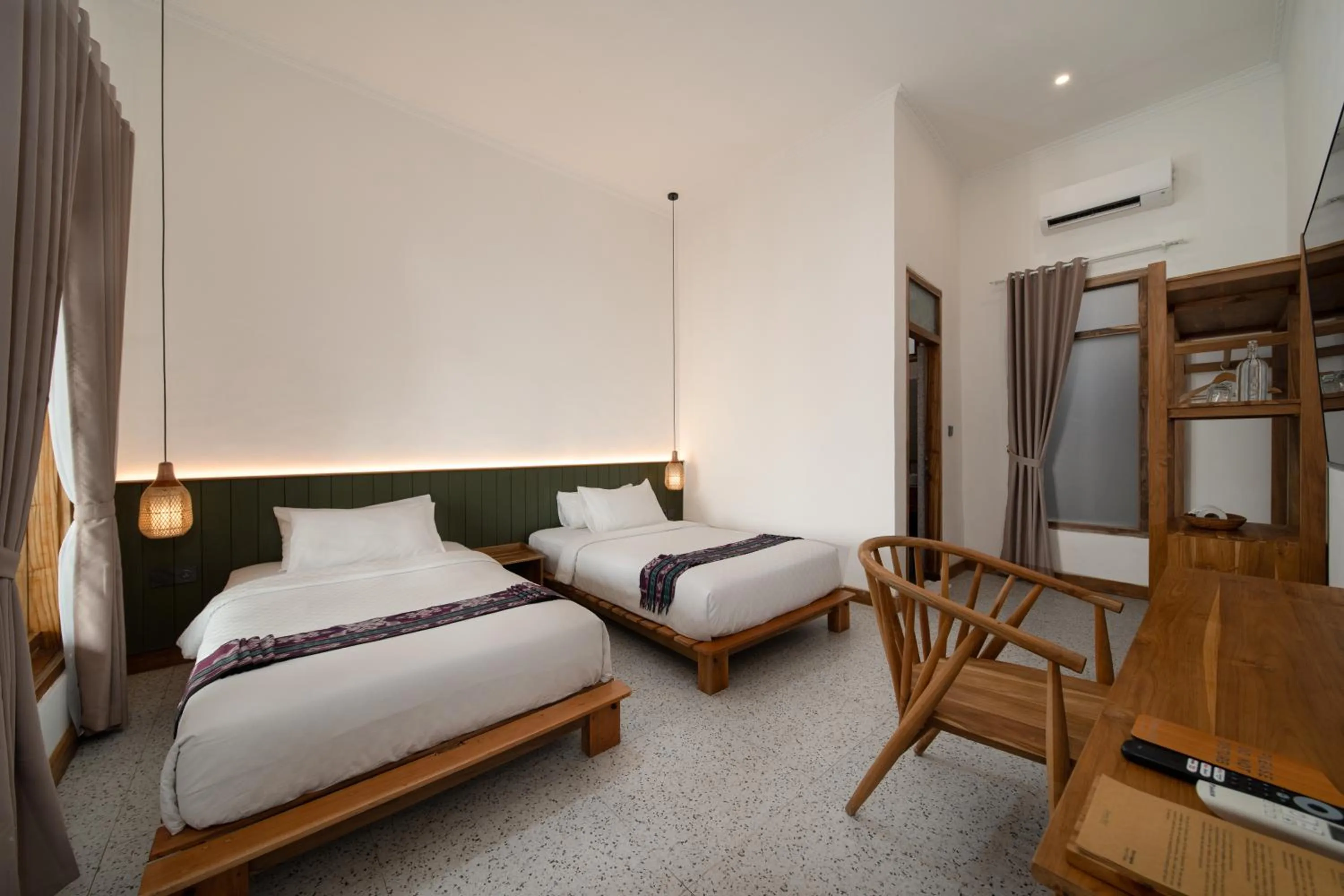 TV and multimedia, Bed in Green Hill Boutique Hotel