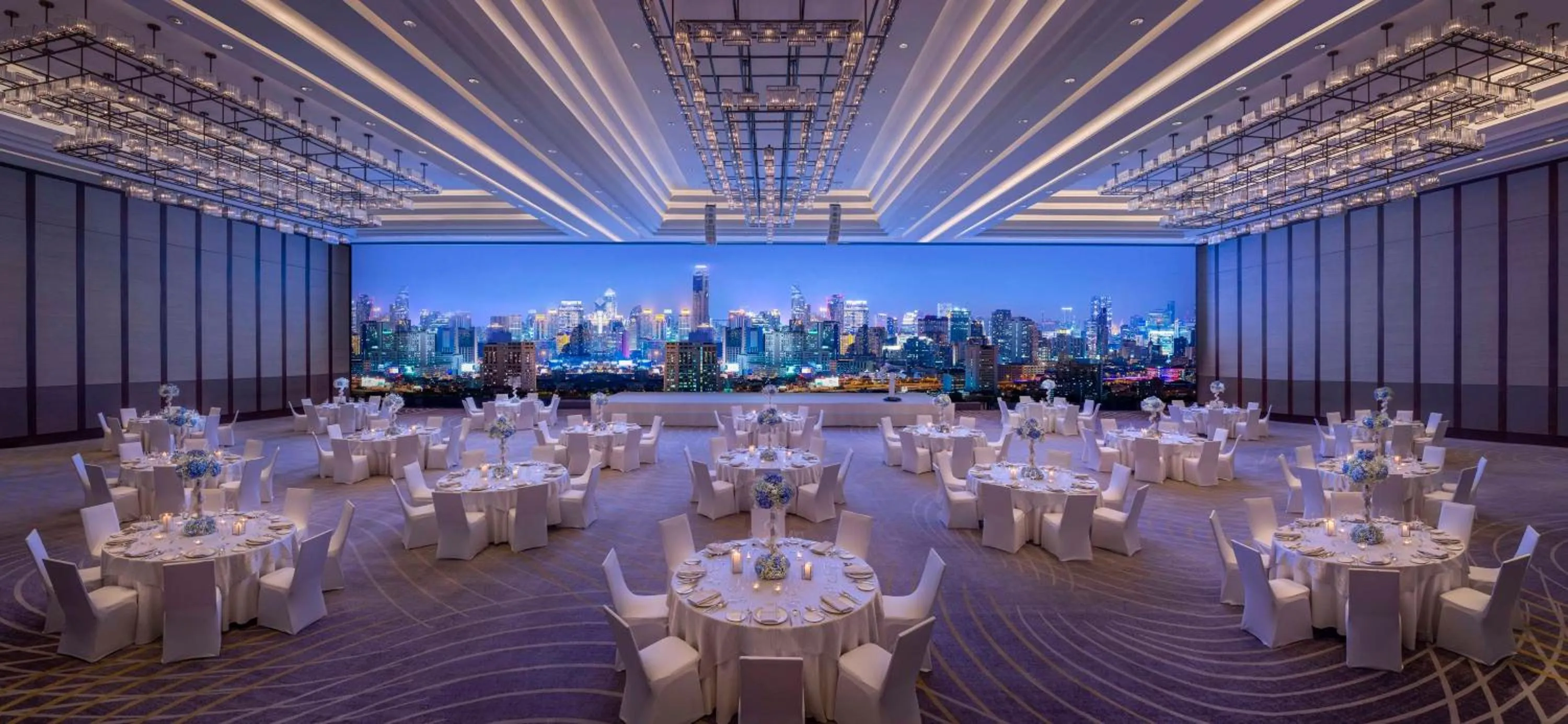 Meeting/conference room in Conrad Bangkok Residences