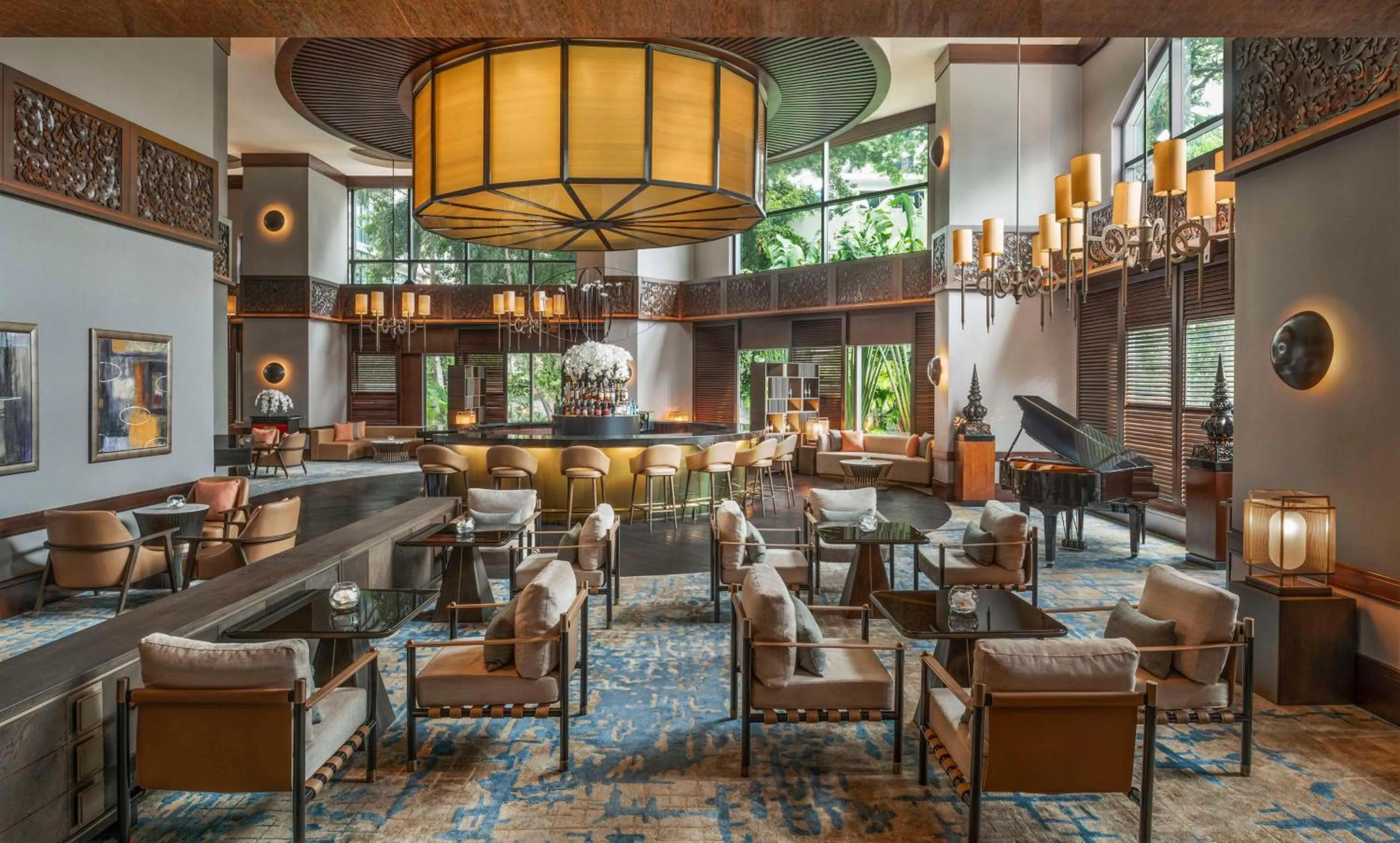 Lounge or bar in Conrad Bangkok Residences