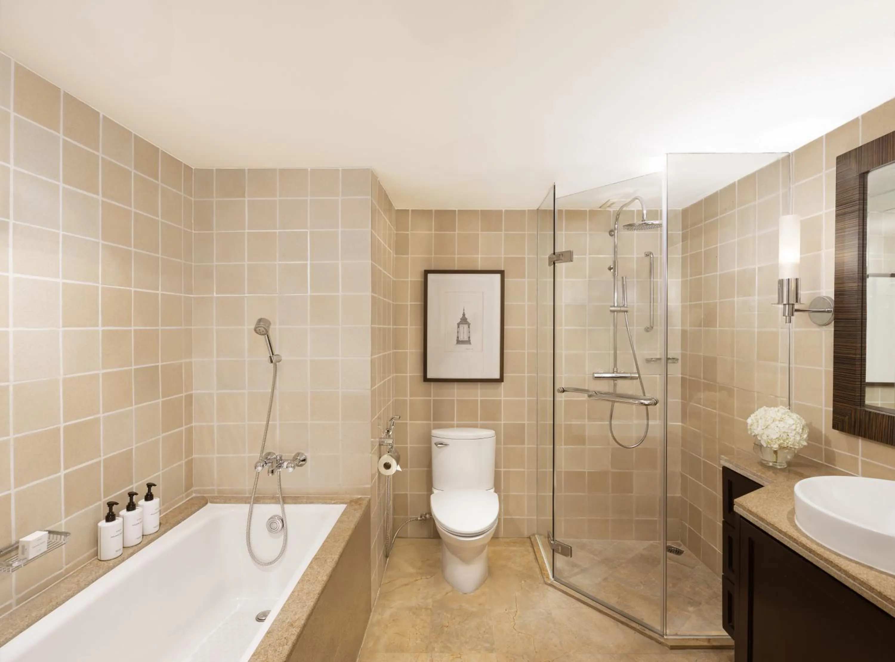 Shower in Conrad Bangkok Residences