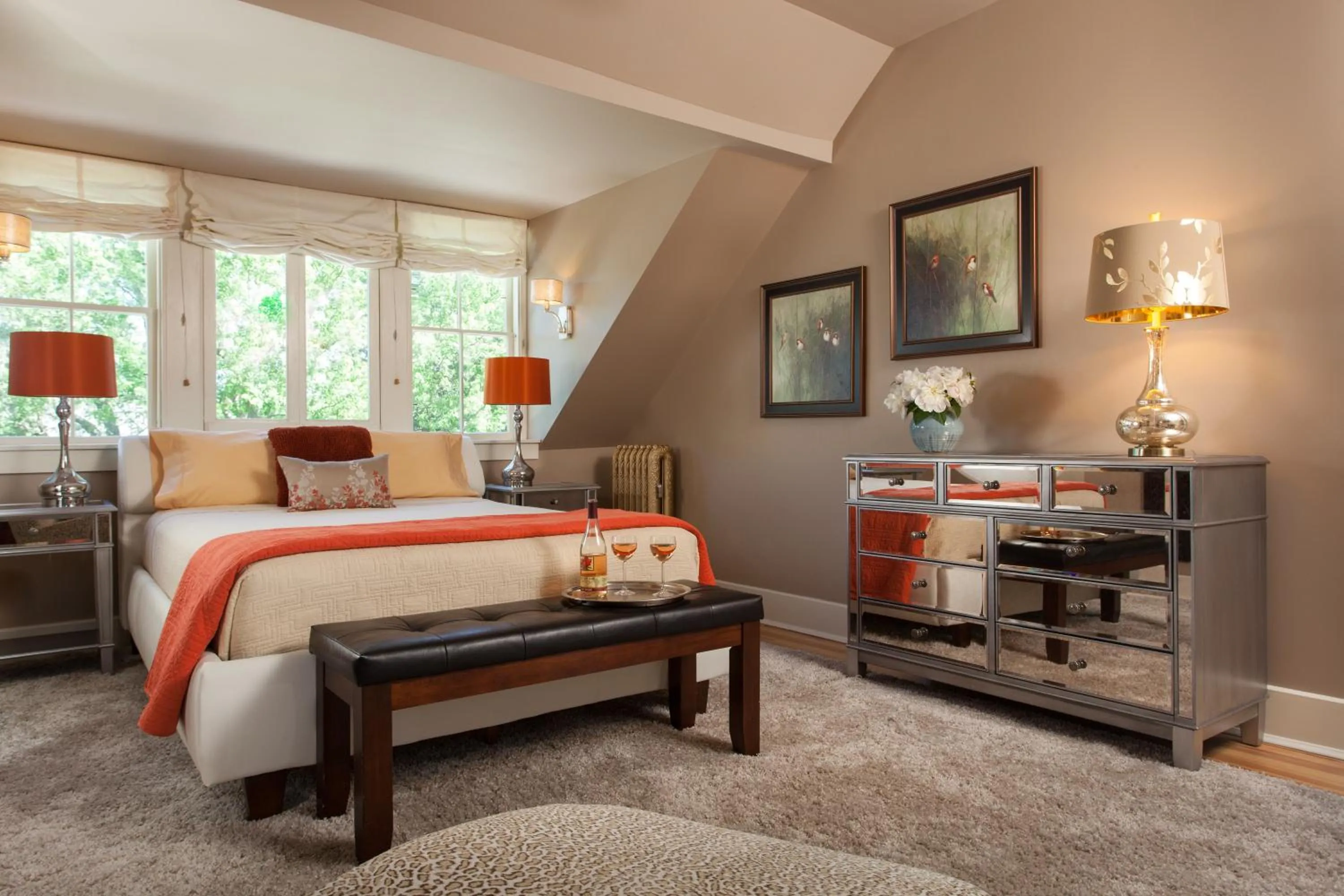 Bedroom, Bed in Gothic Eves Inn and Spa Bed and Breakfast