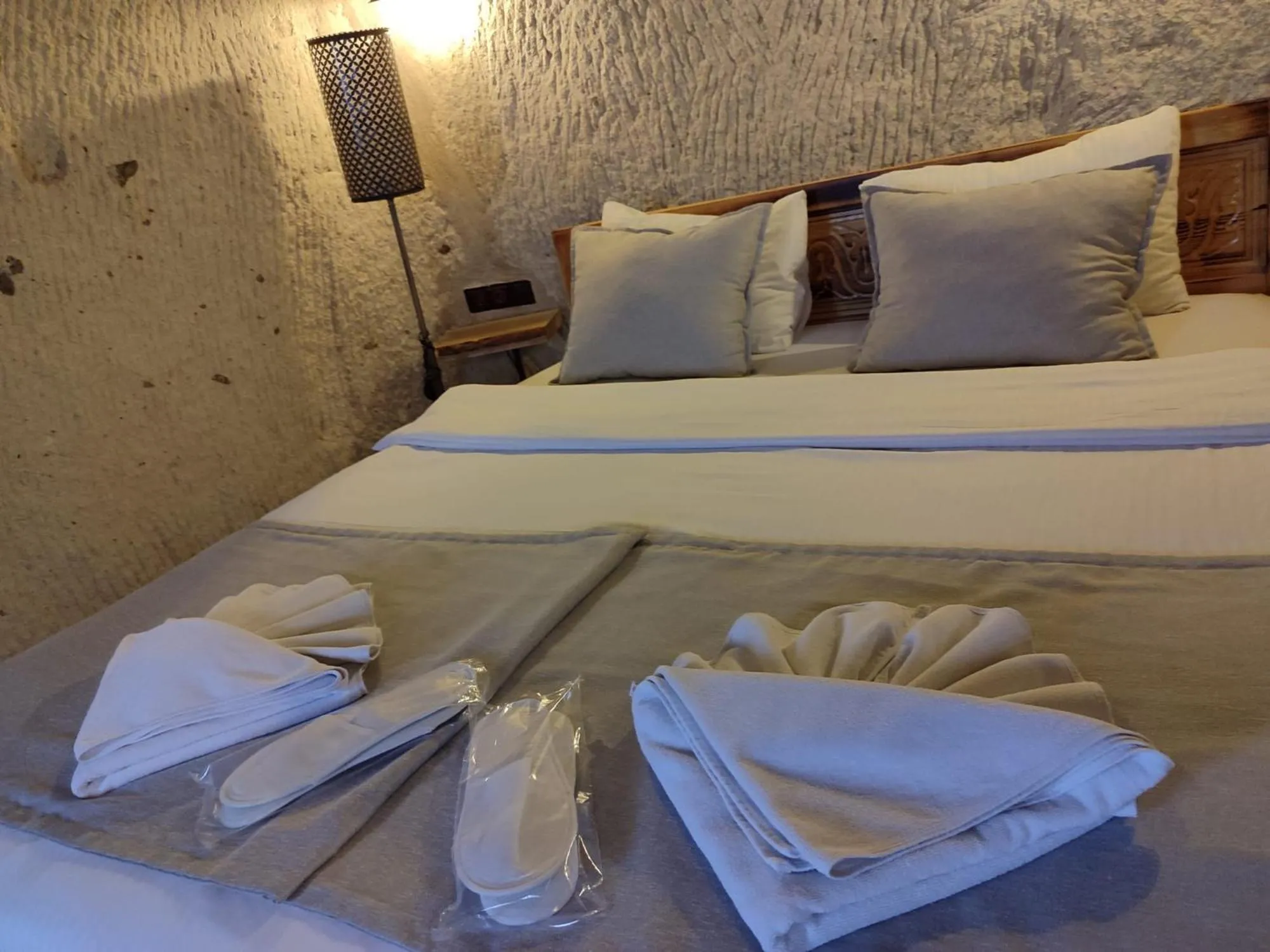 Bedroom, Bed in Cappadocia Ennar Cave Swimming Pool Hot & SPA