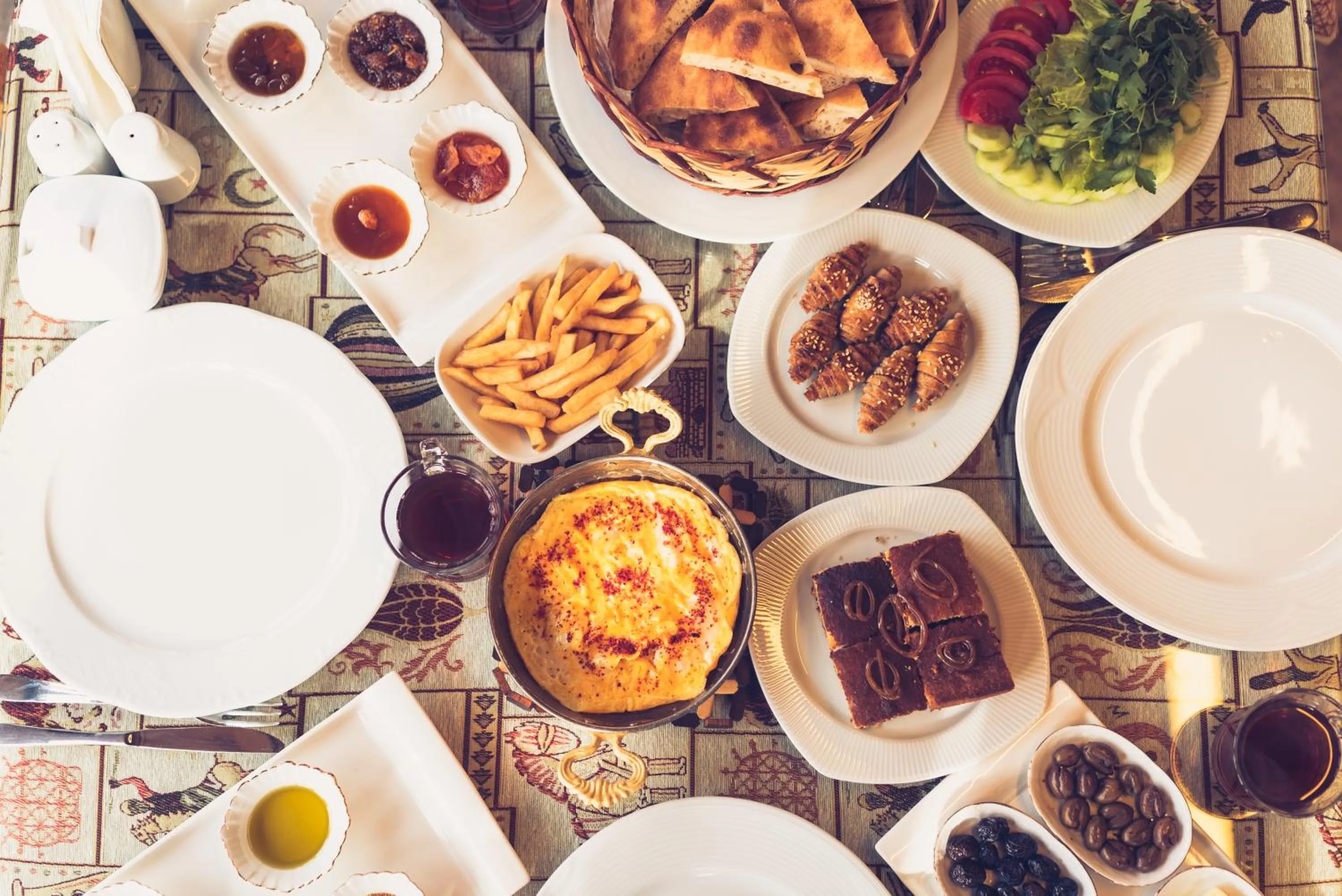 Restaurant/places to eat in Cappadocia Ennar Cave Swimming Pool Hot & SPA