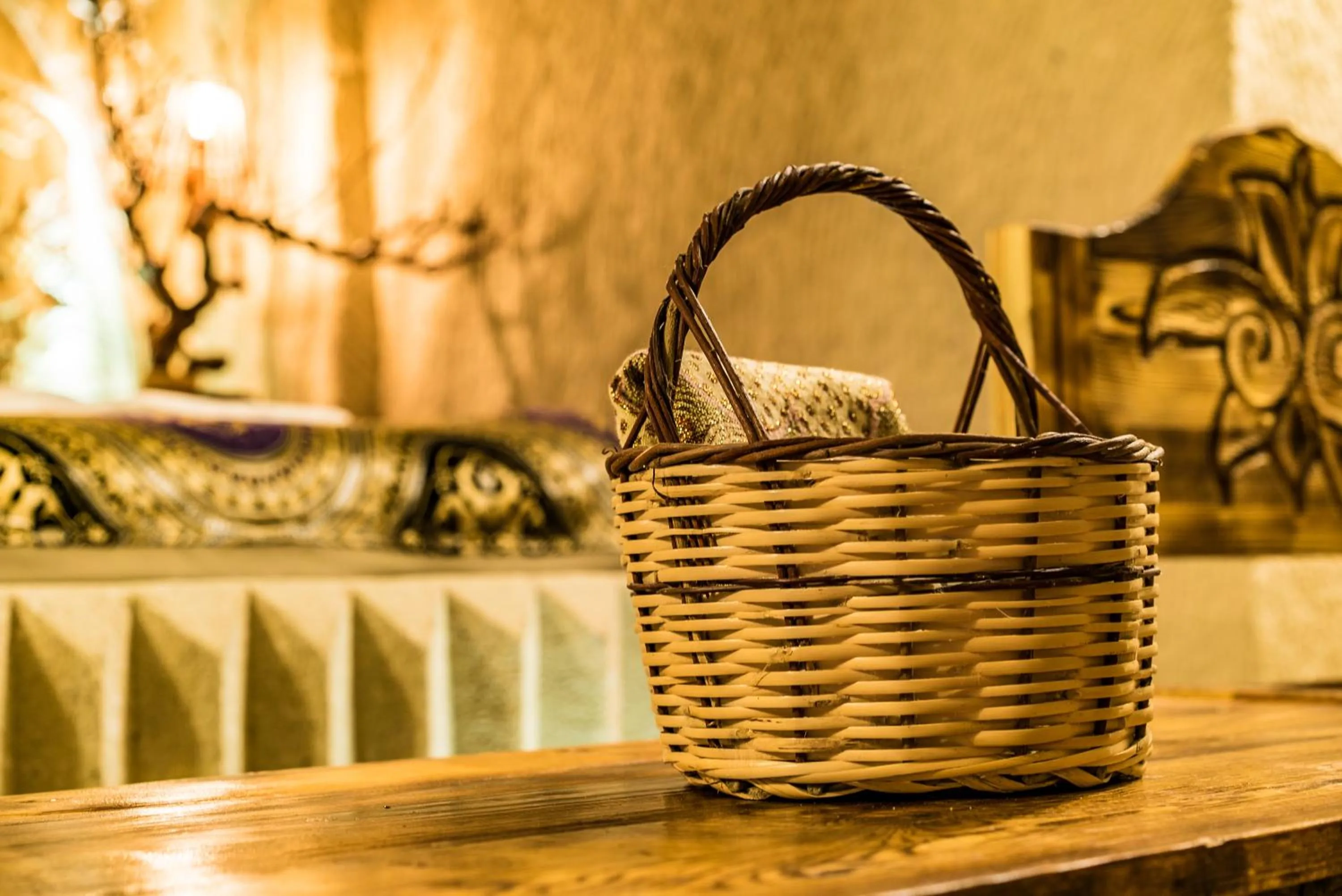 Massage in Cappadocia Ennar Cave Swimming Pool Hot & SPA