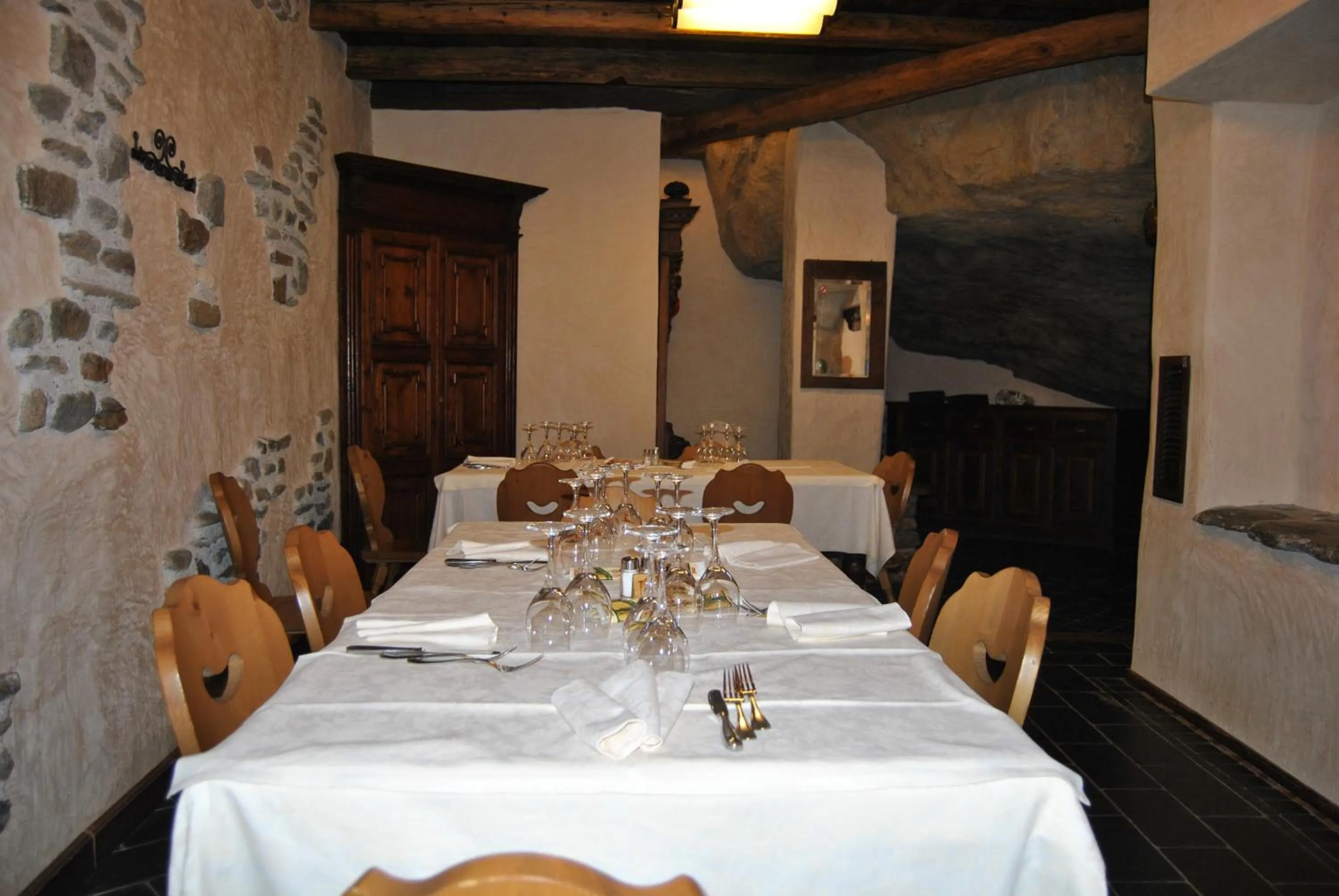 Restaurant/places to eat in Casa Vacanza La Rocca