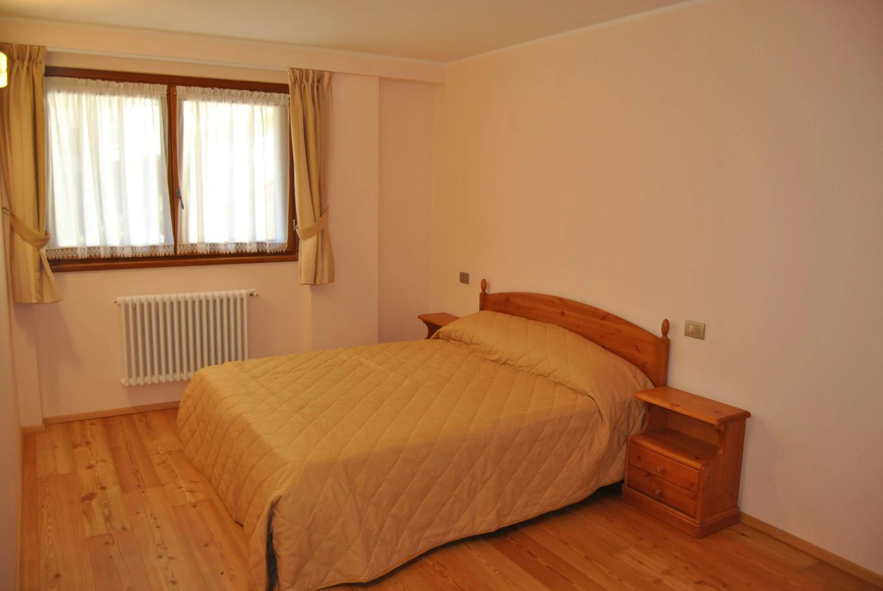 Bedroom, Bed in Casa Vacanza La Rocca