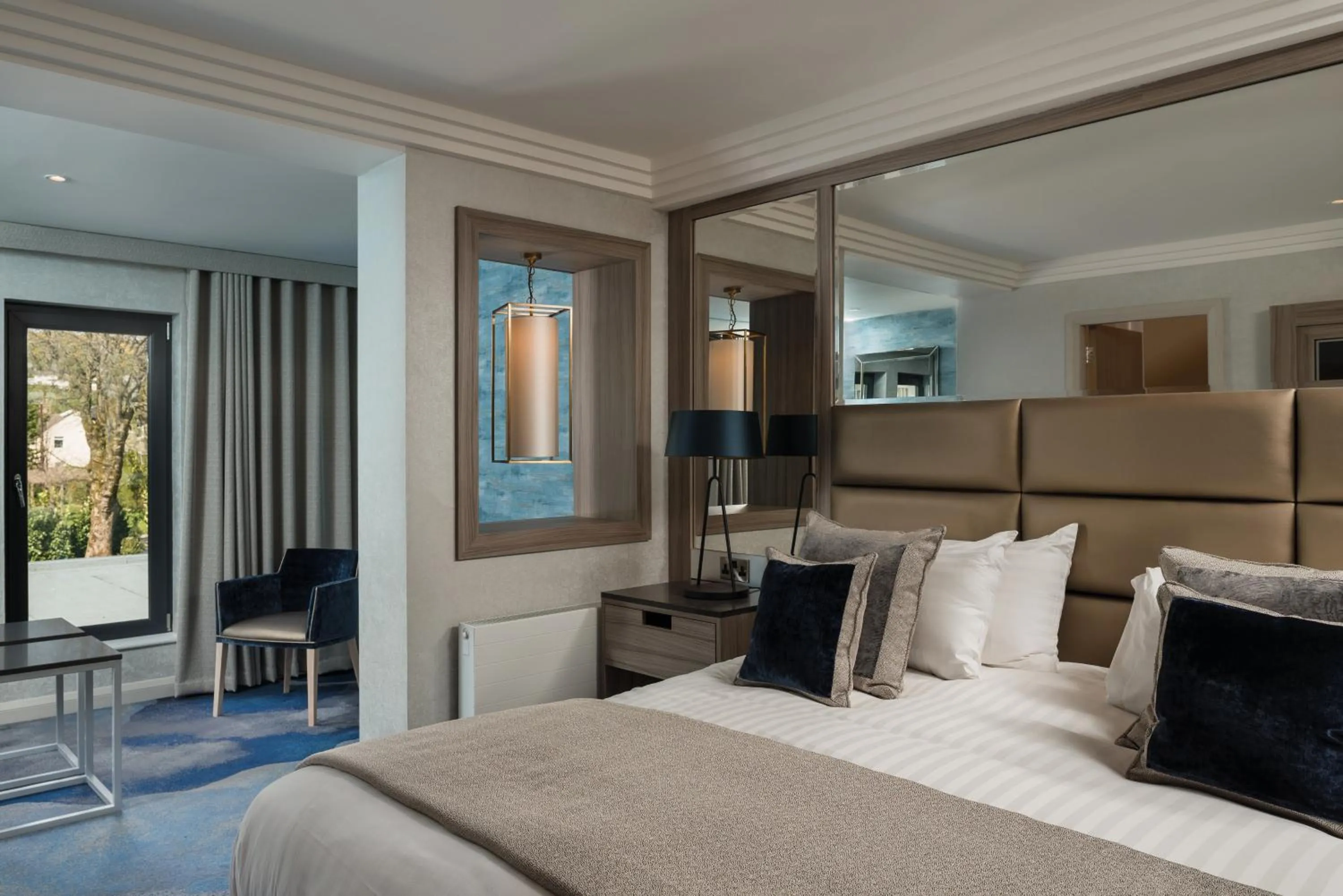 Bedroom, Bed in Dalmeny Park House Hotel