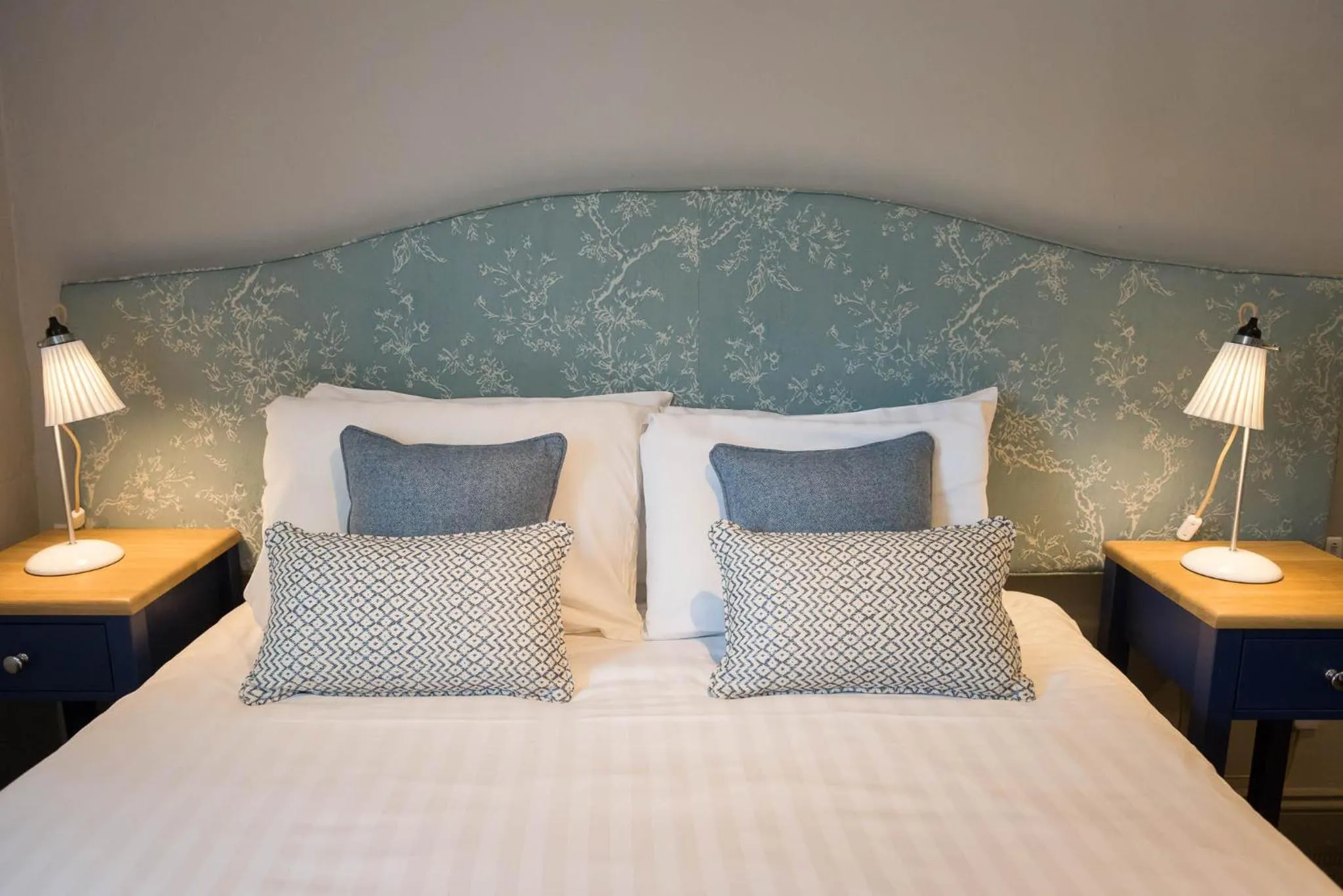 Bed in The Horse and Farrier Inn and The Salutation Inn Threlkeld Keswick