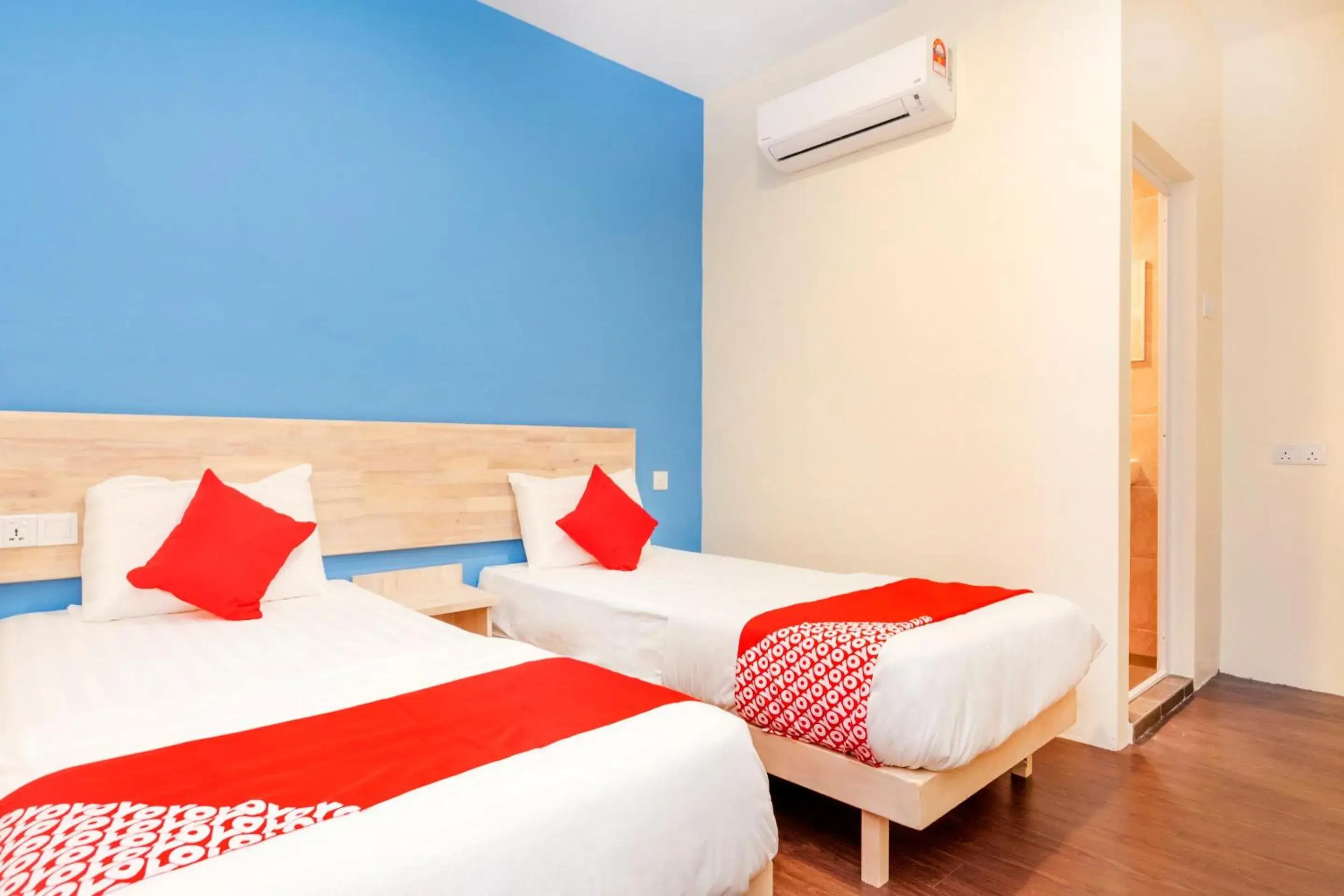 Standard Twin Room in OYO 778 Bmw 2 Hotel Standard Twin Room in OYO 778 Bmw 2 Hotel