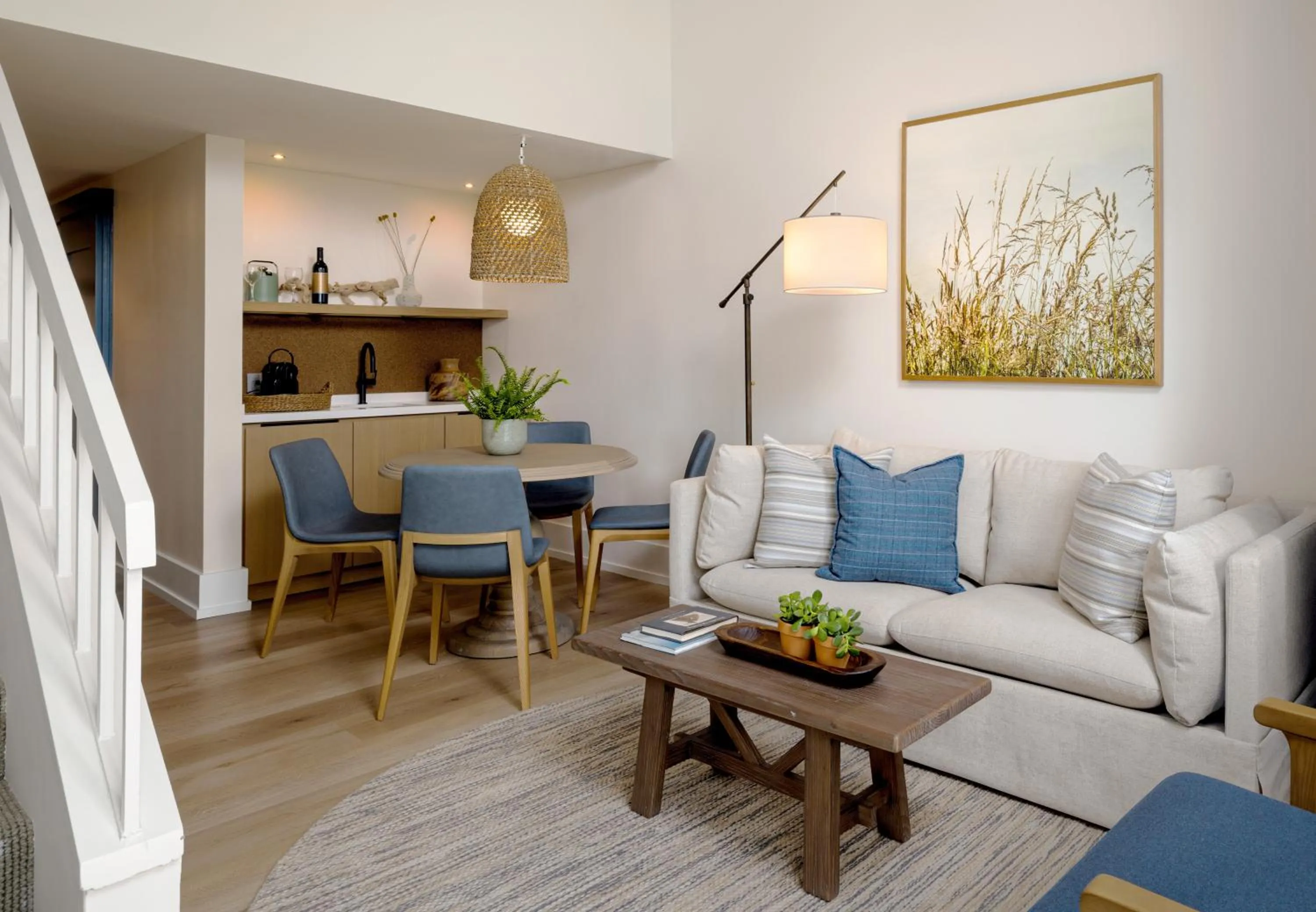 Living room in Newport Harbor Island Resort