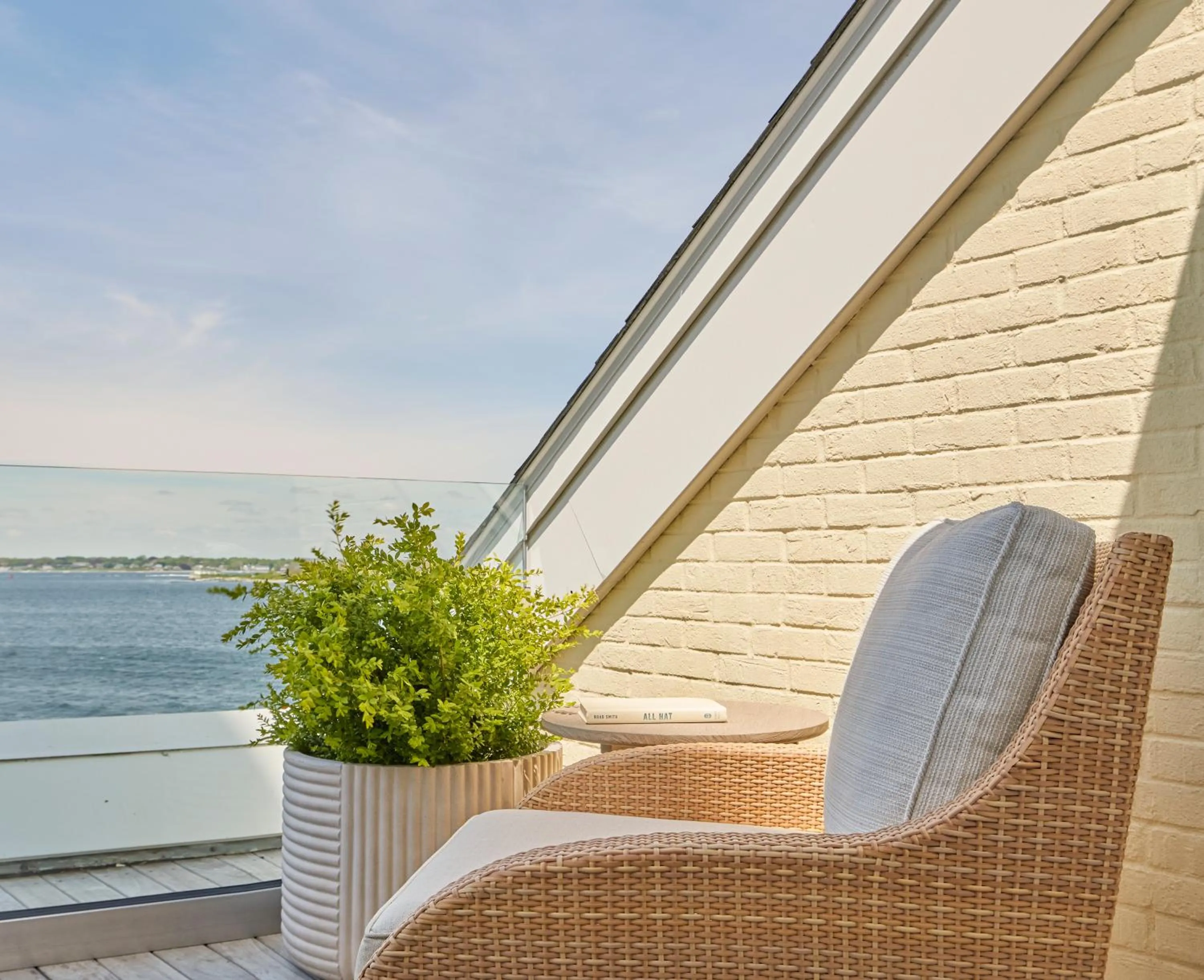 Balcony/Terrace in Newport Harbor Island Resort