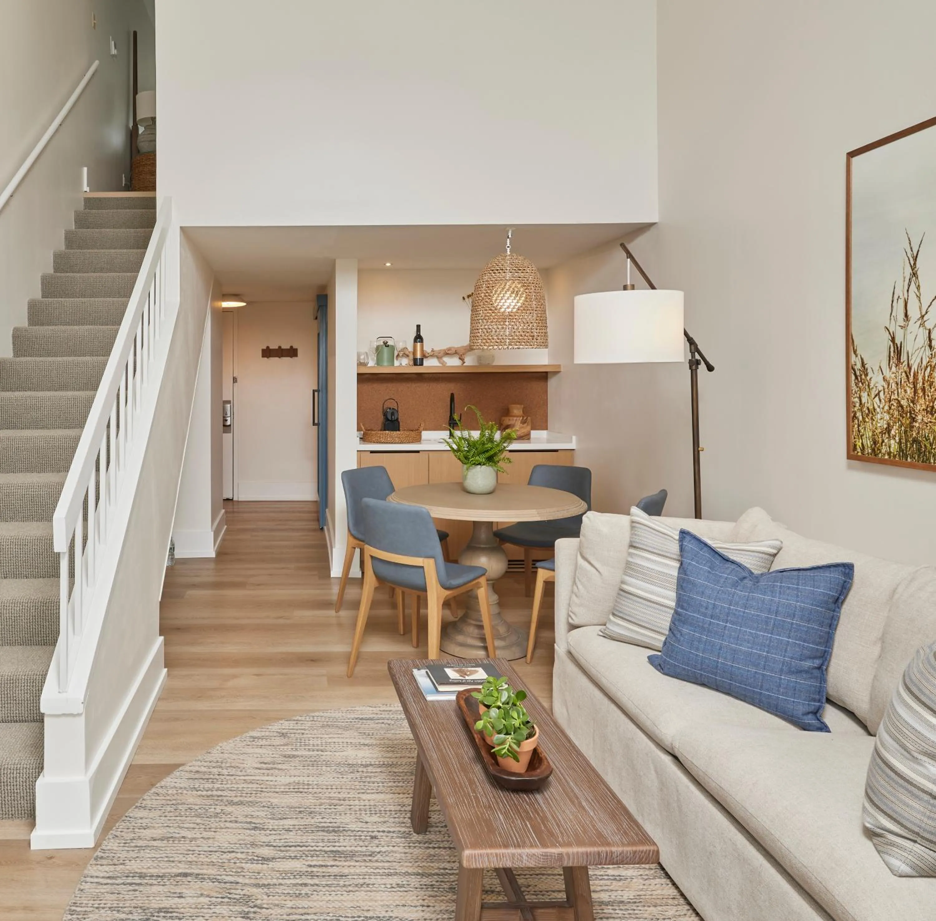 Living room in Newport Harbor Island Resort