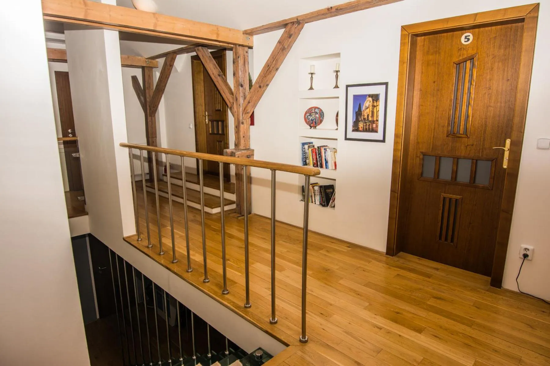 Communal lounge/ TV room in Onefam Míru