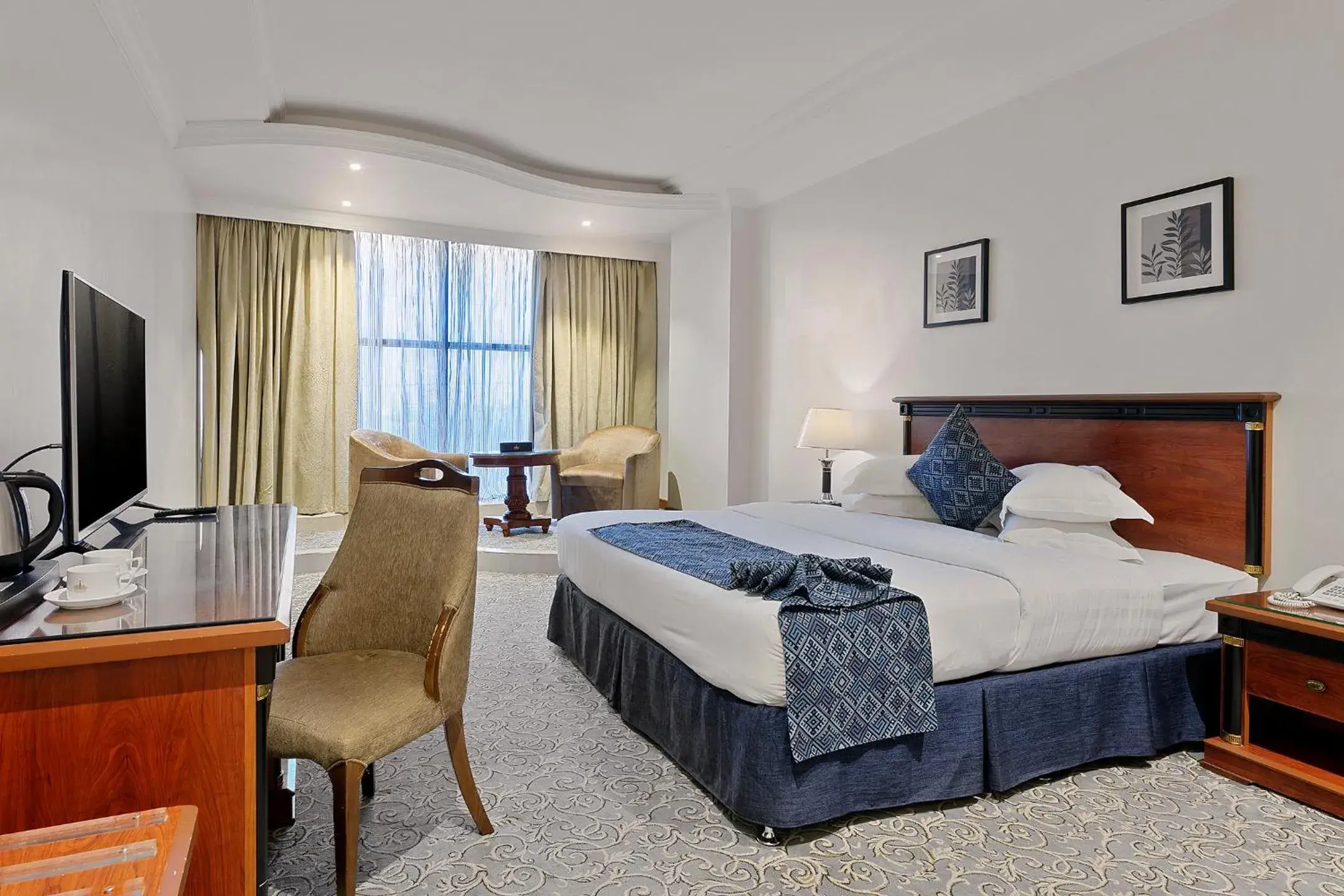 Standard Double Room in Crown Tower Hotel Standard Double Room in Crown Tower Hotel