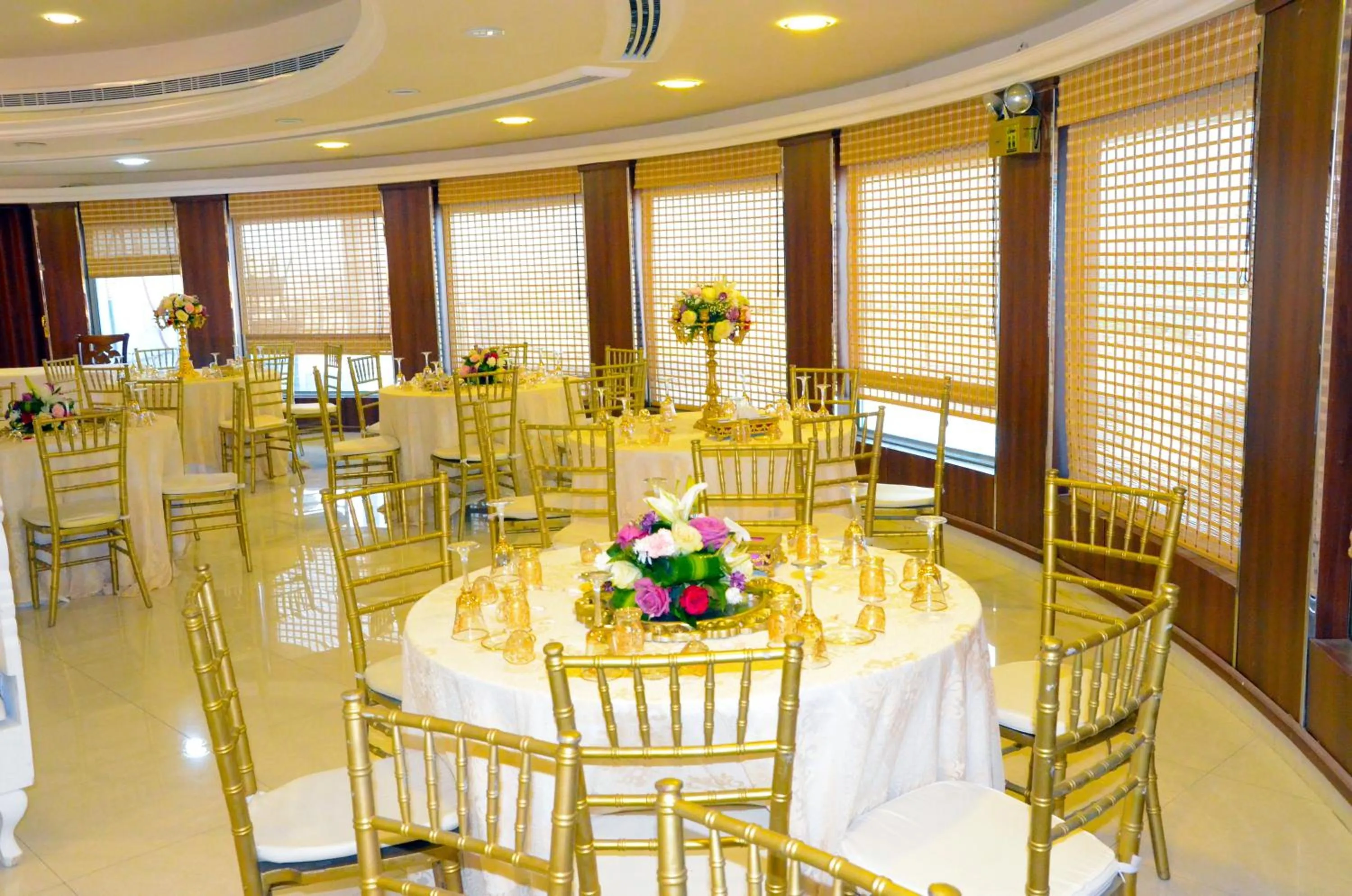 Business facilities in Crown Tower Hotel