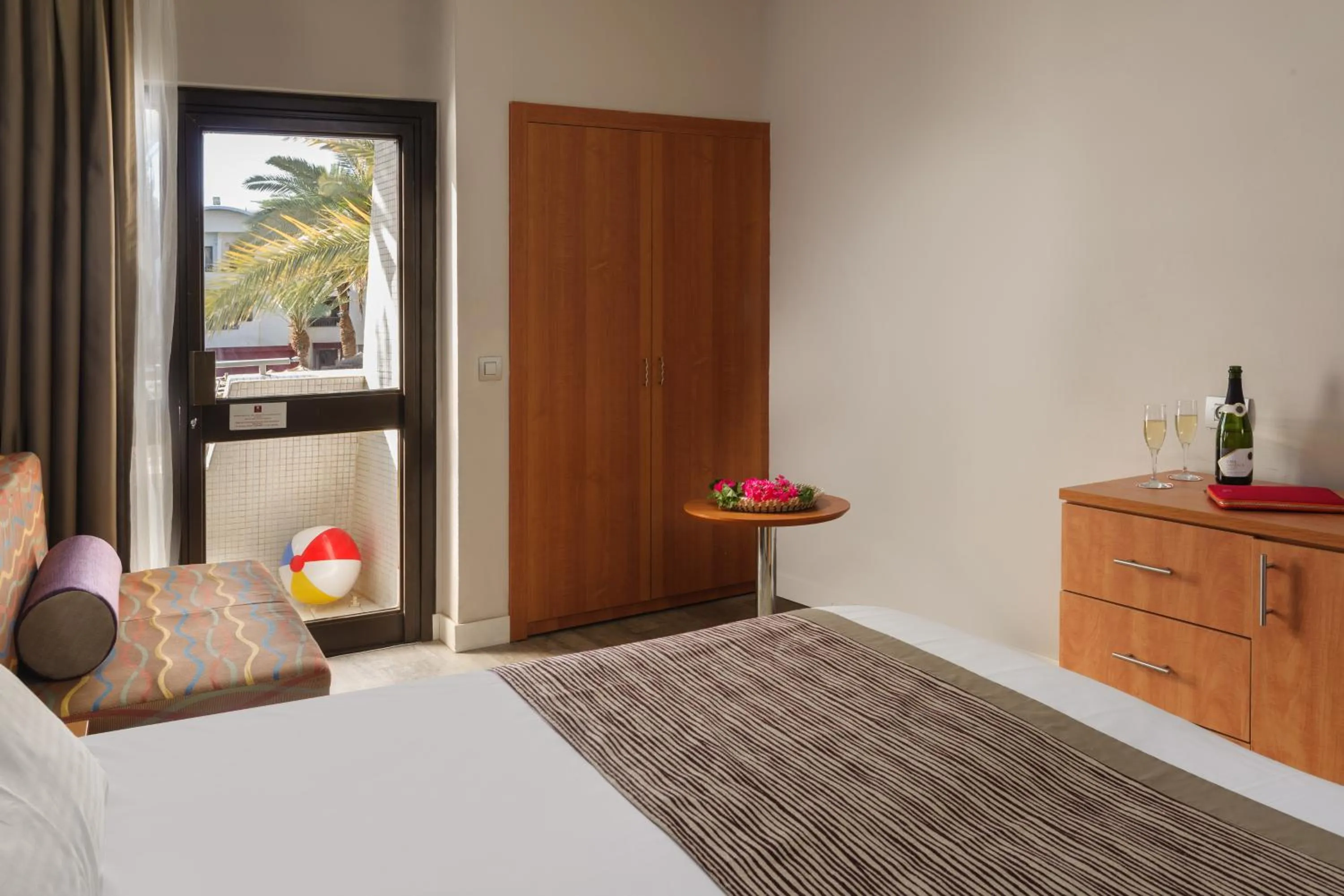 Queen Room with Pool View in Leonardo Privilege Eilat Hotel - All inclusive