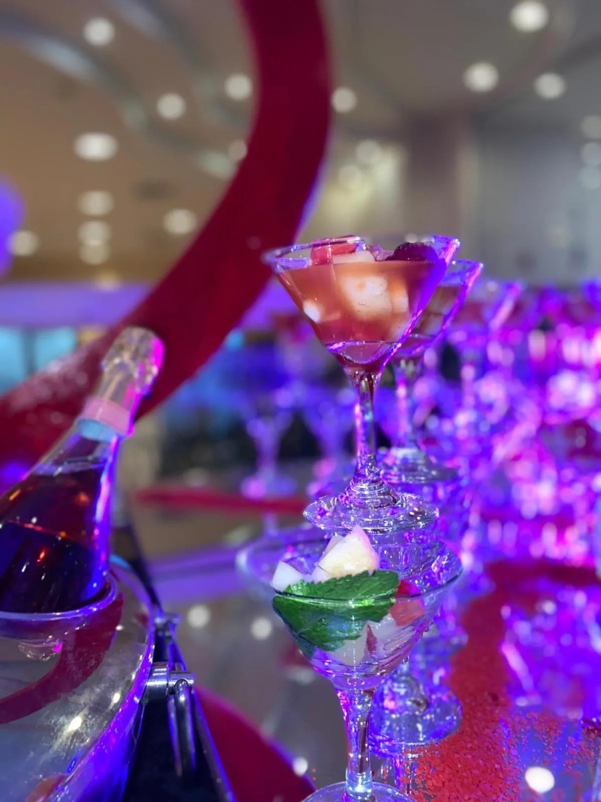 Food and drinks in Leonardo Privilege Eilat Hotel - All inclusive