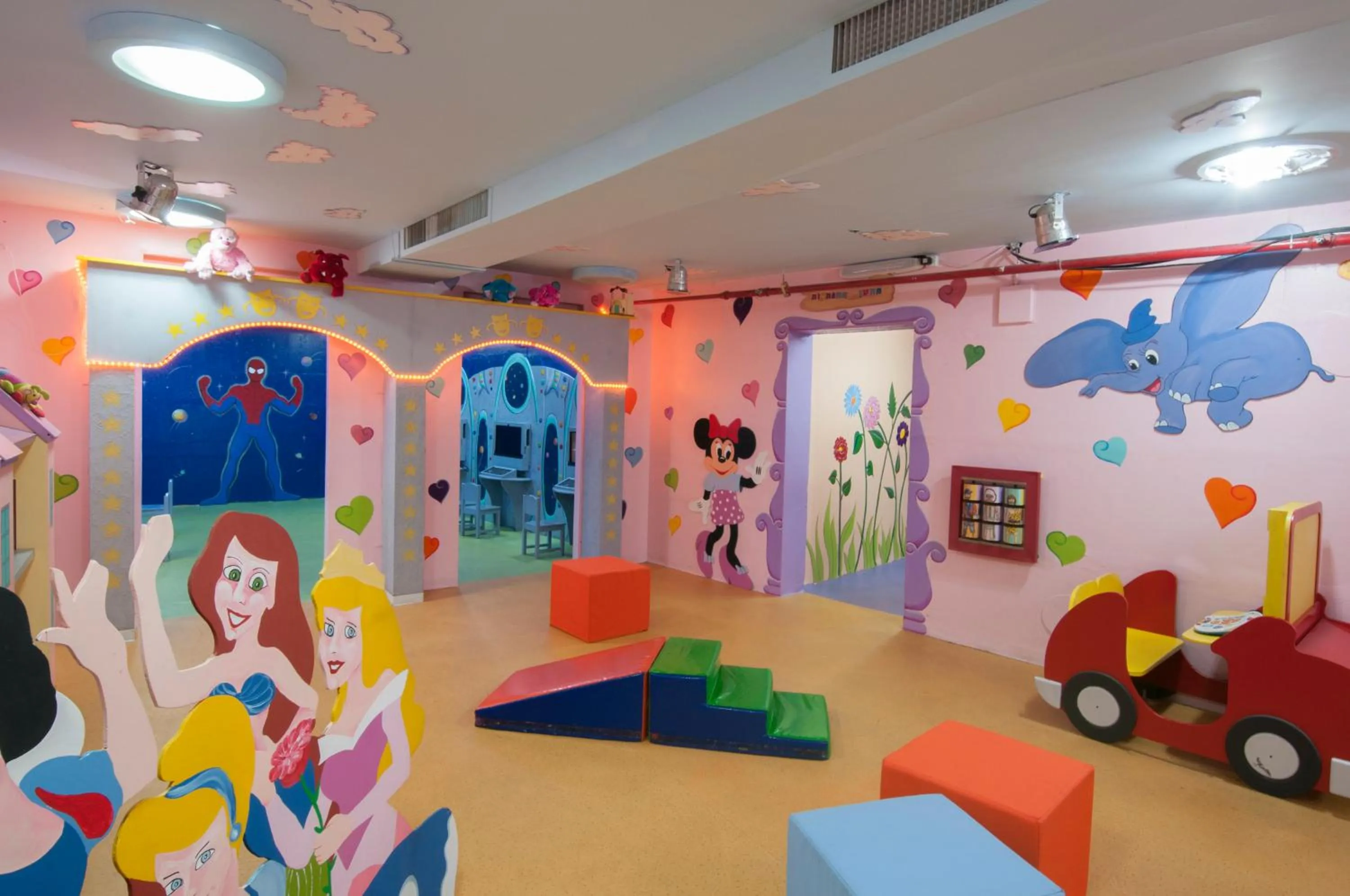 Kids's club in Leonardo Privilege Eilat Hotel - All inclusive