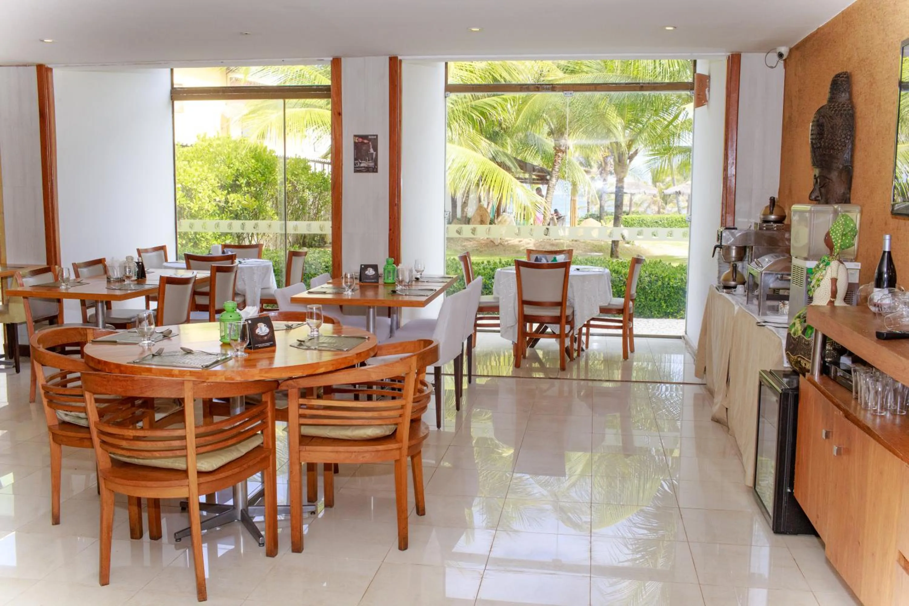 Meals in Samba Villa da Praia