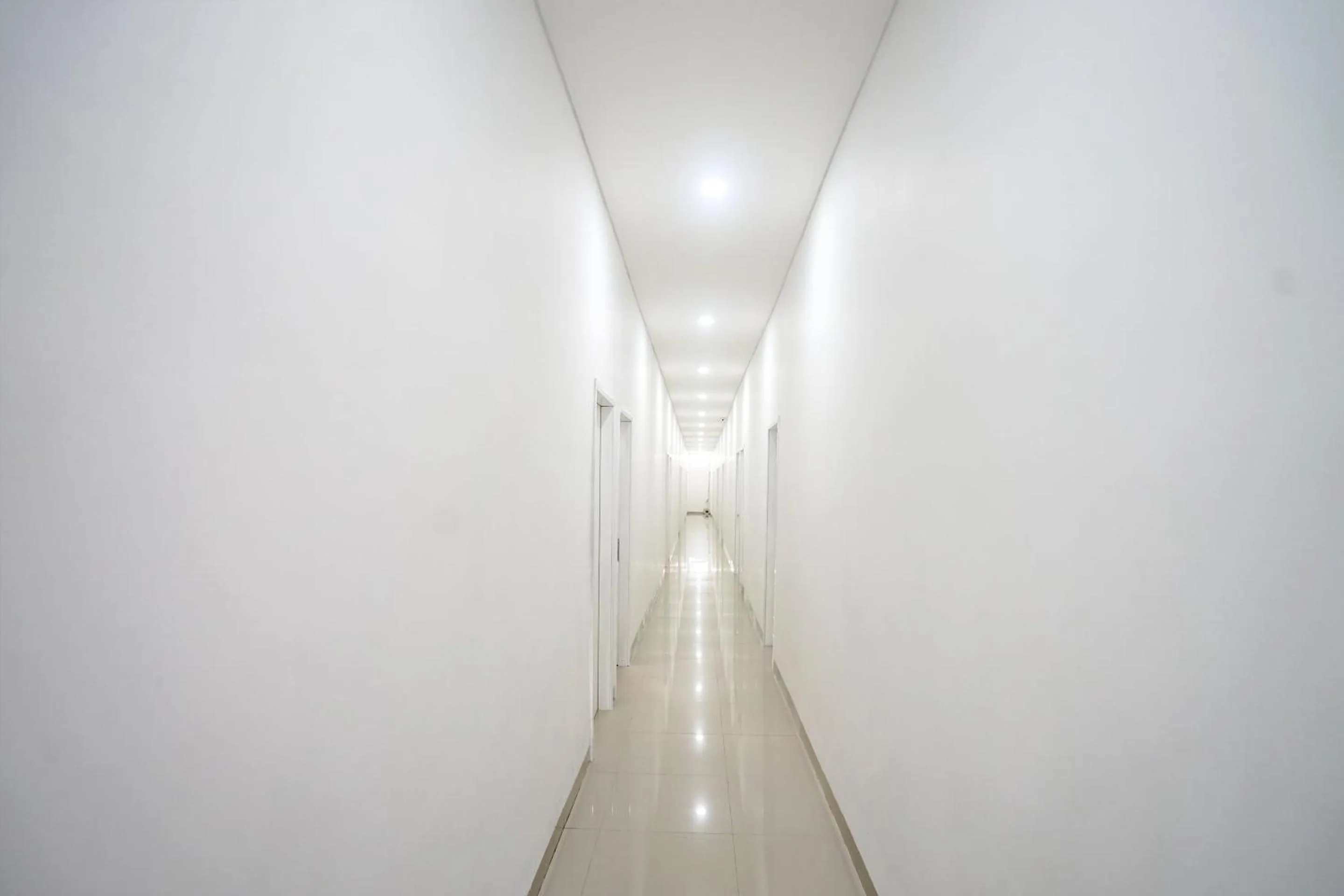 Lobby or reception in OYO 443 Hotel Barlian