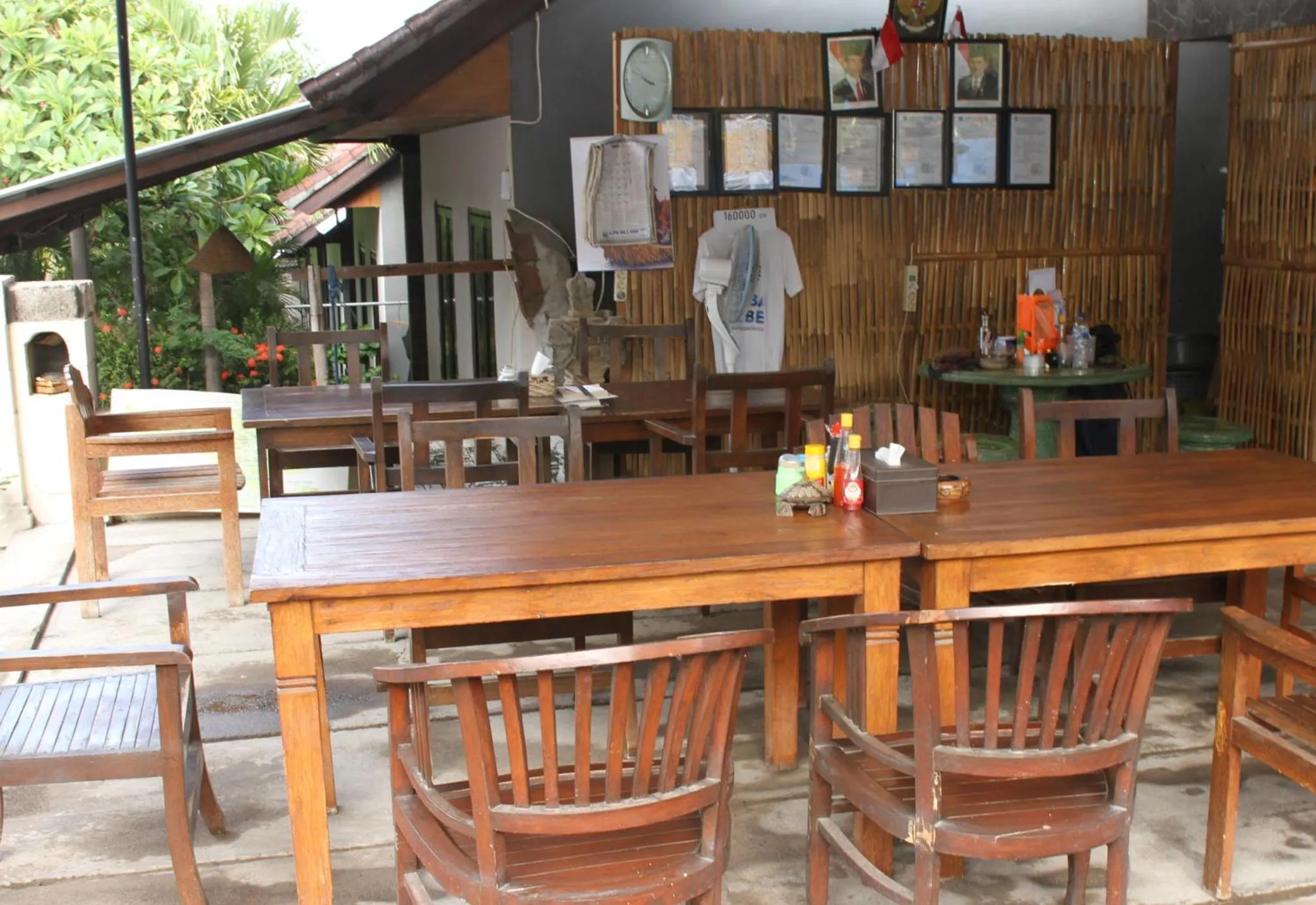 Food and drinks in Scuba Tribe Bali dive-resort