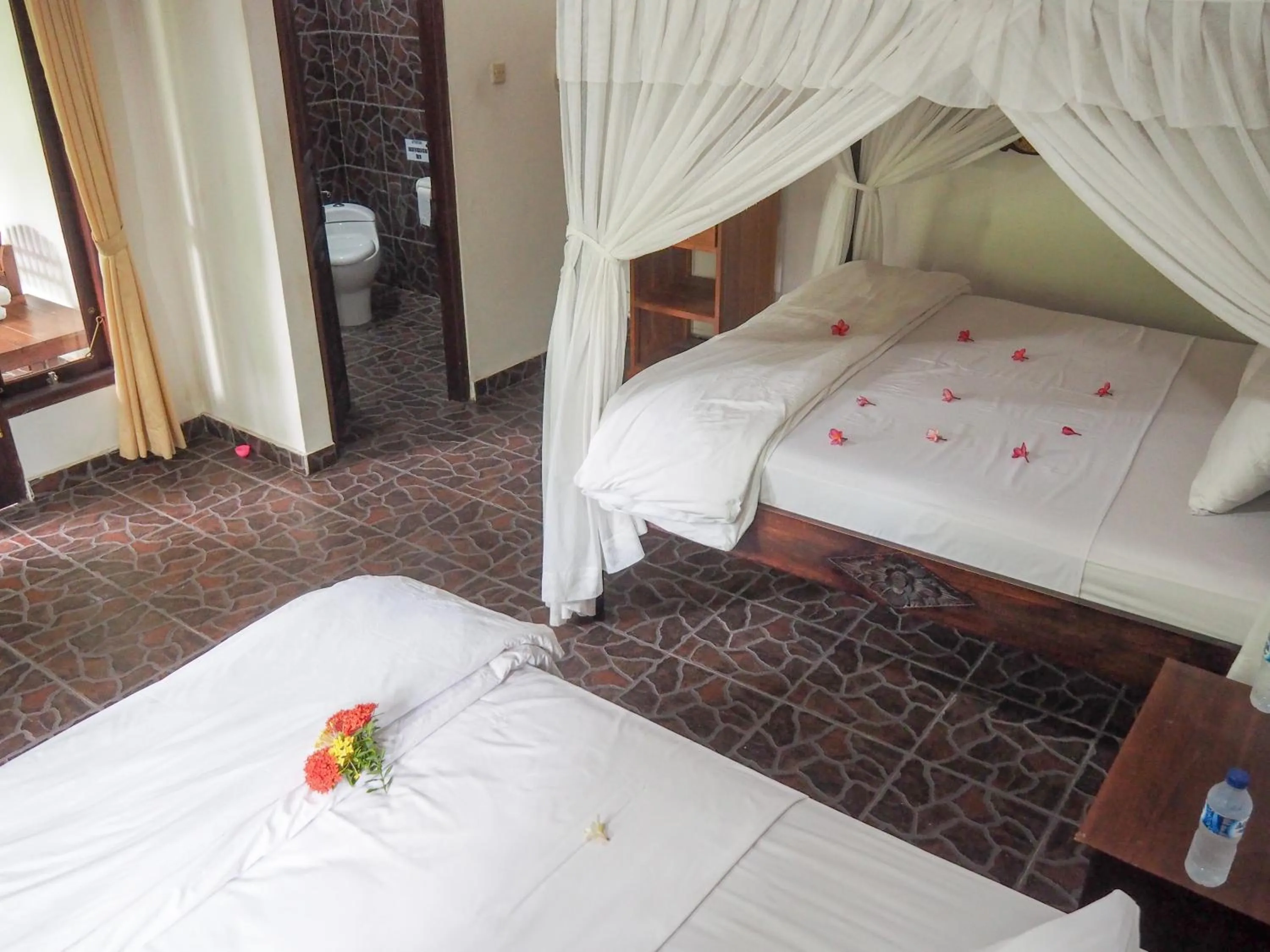 Bed in Scuba Tribe Bali dive-resort