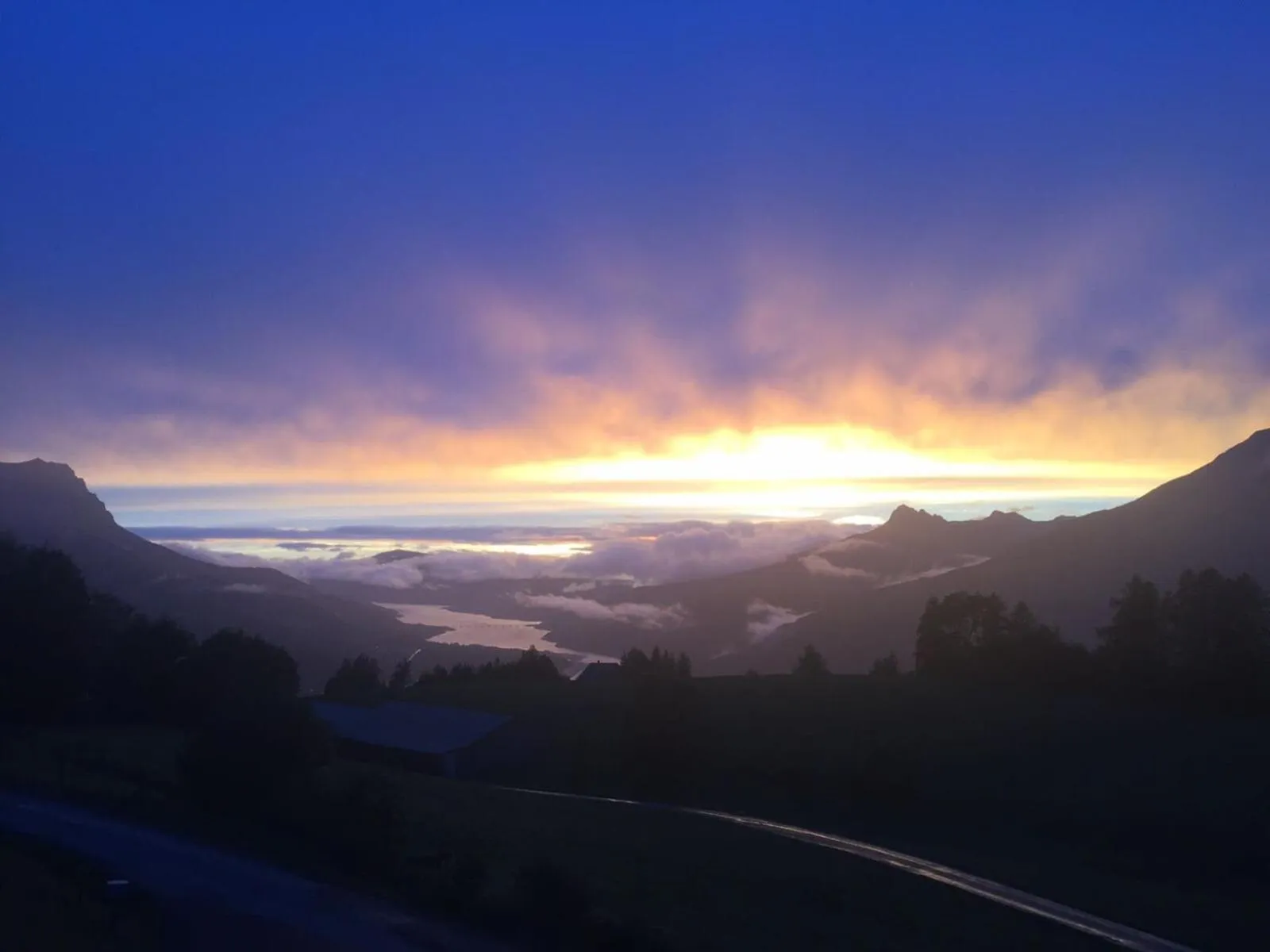 Property building in Hôtel Les Flots Bleus