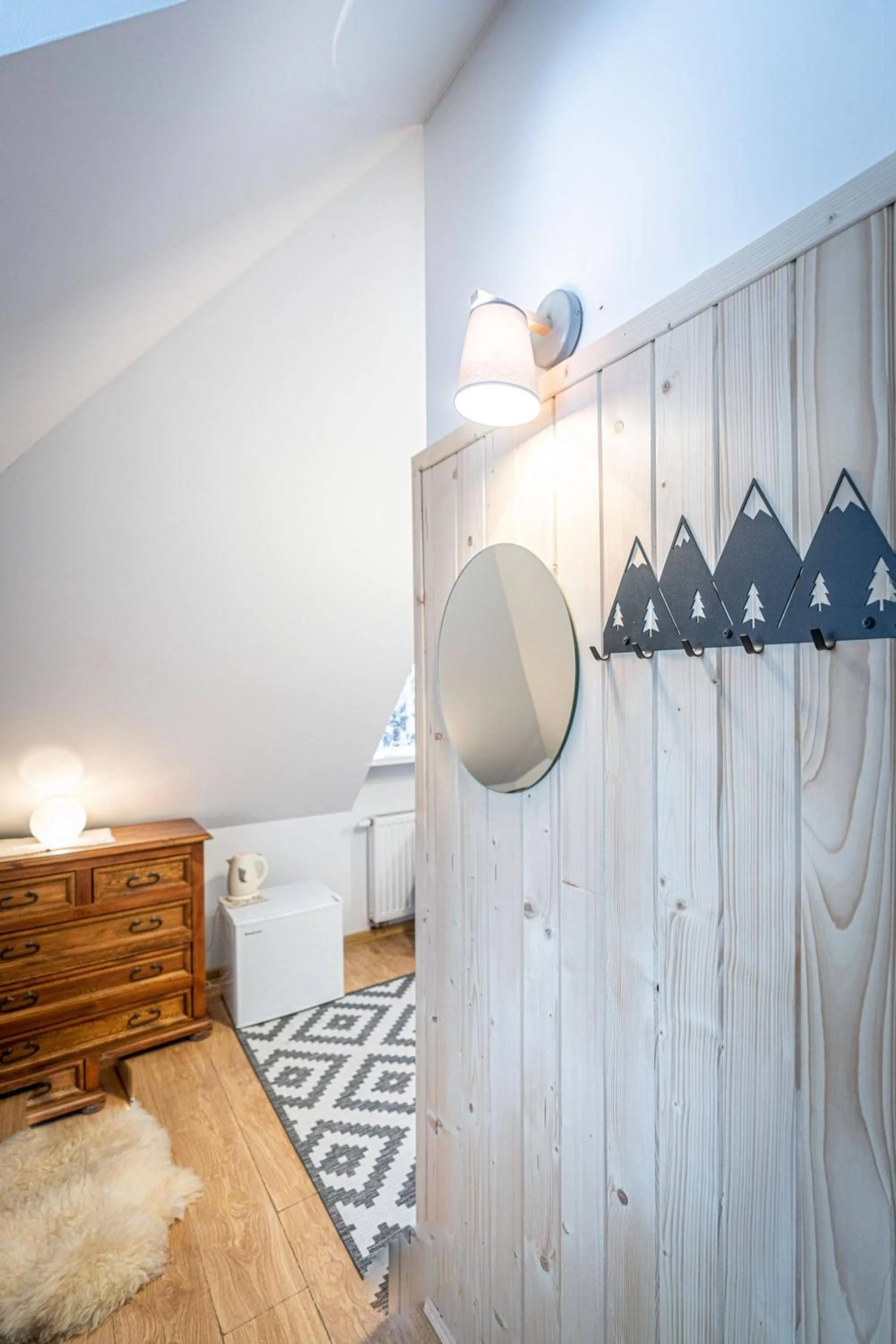 Photo of the whole room in Willa Fryzowiczówka