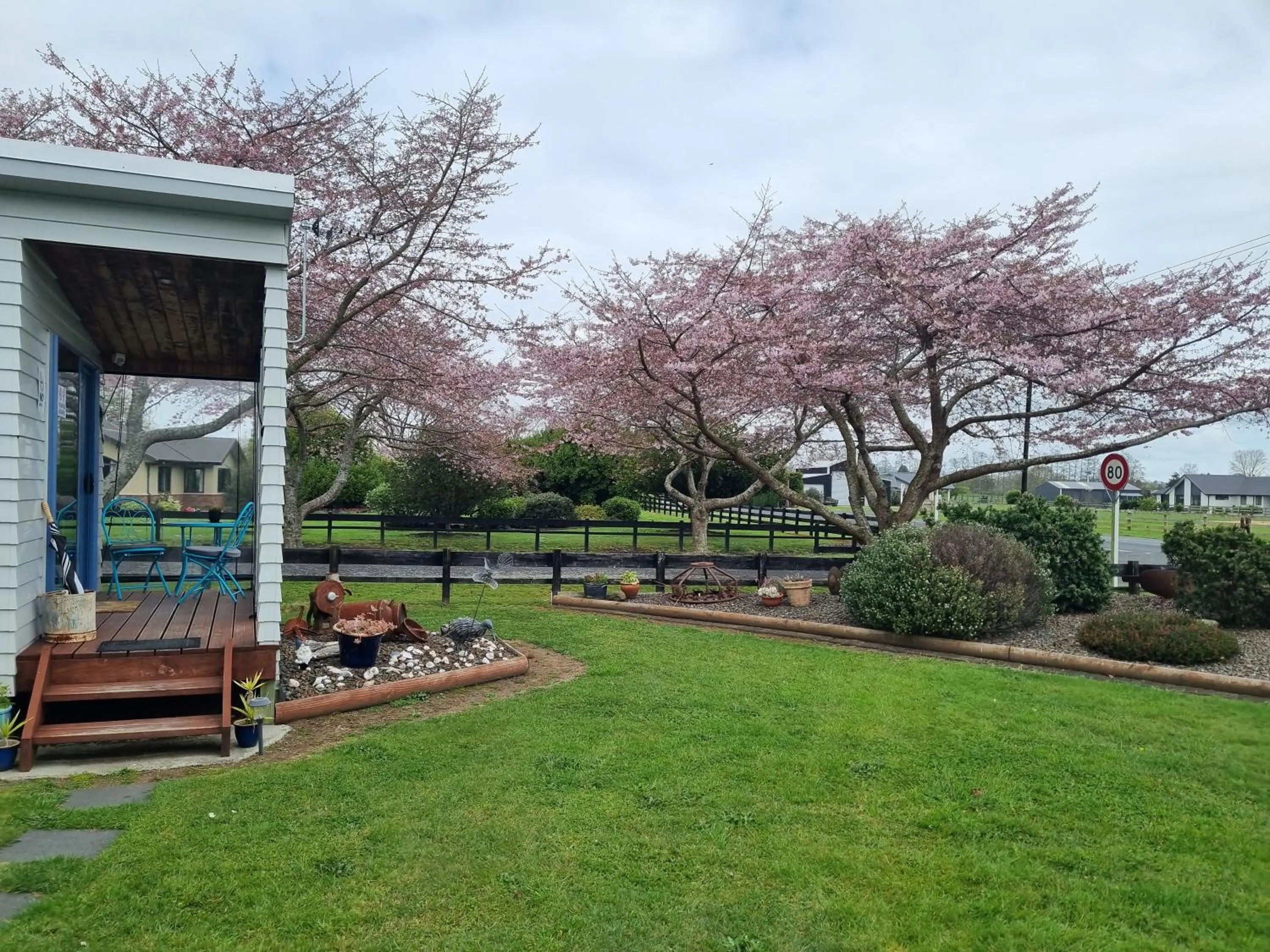 Spring in Denchys B&B