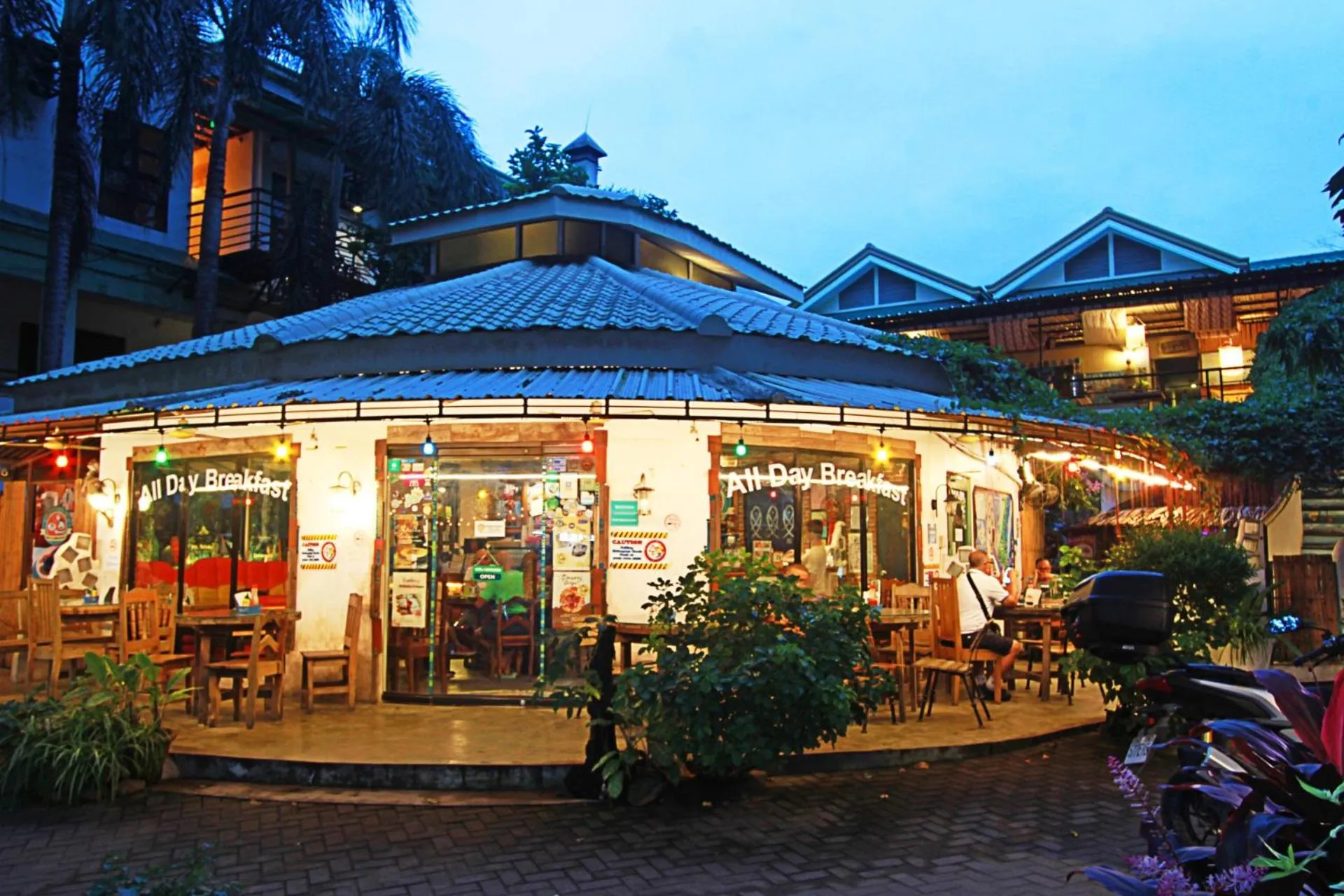 Restaurant/places to eat in Gabby's Bed & Breakfast