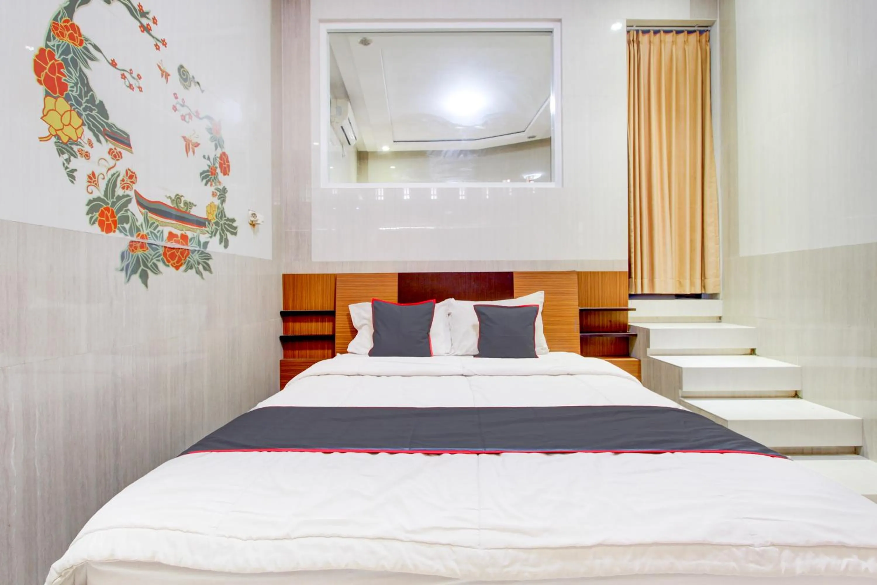 Photo of the whole room, Bed in Hotel O Yogyakarta near Jogja City Mall formerly Bama Guesthouse