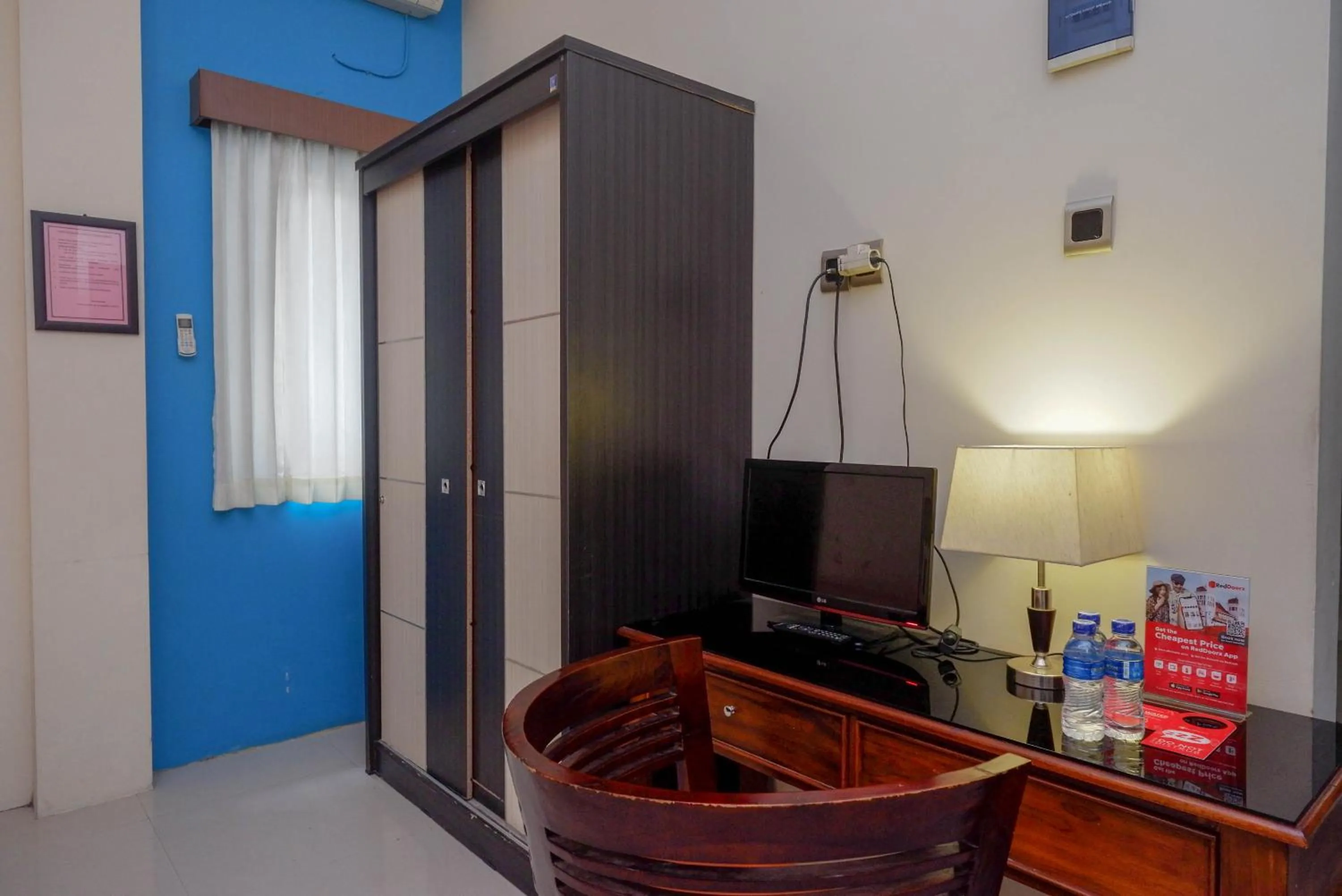 RedDoorz Syariah At Namira Hotel