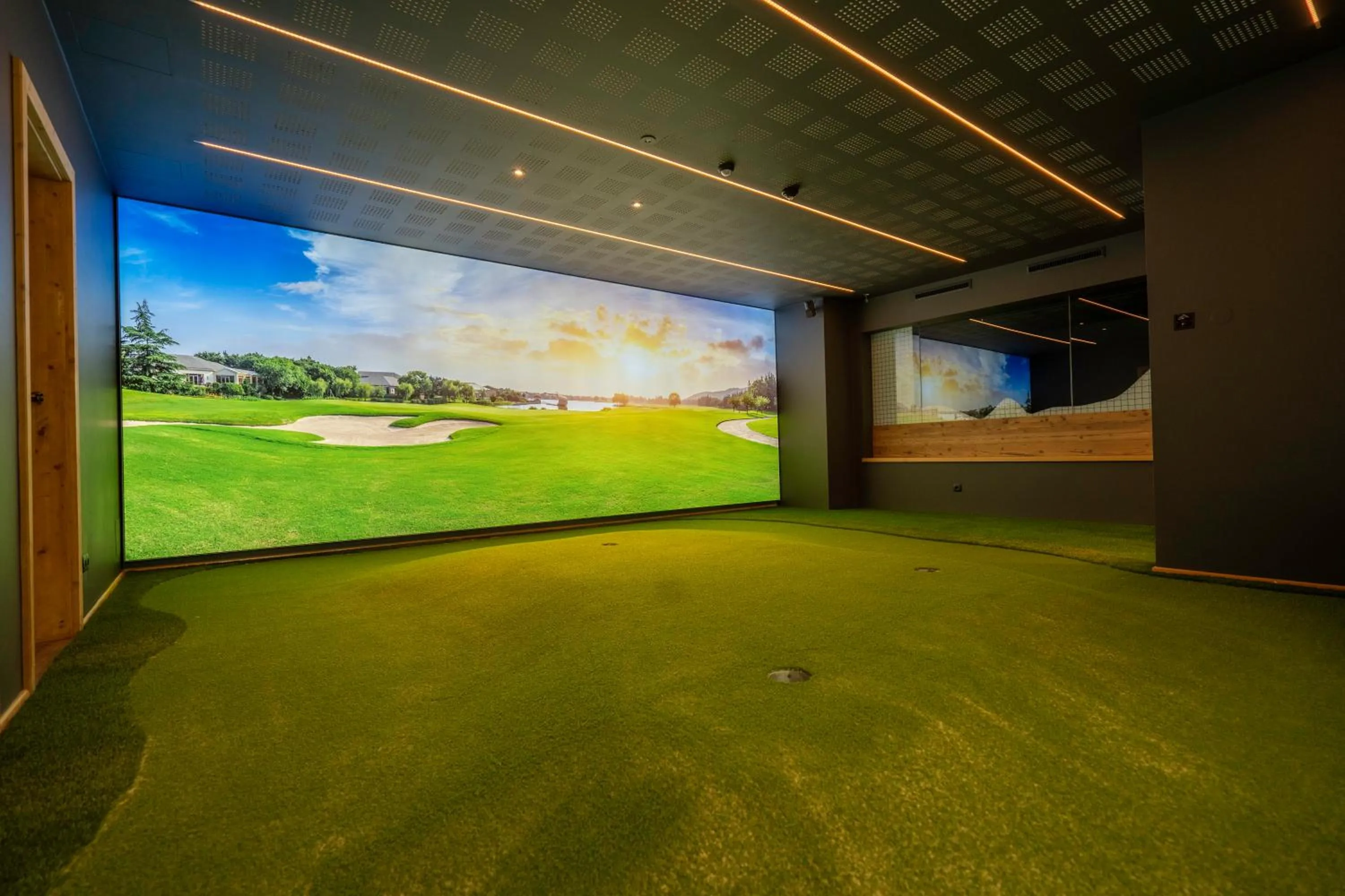 Golfcourse in Alpenbad Hotel Hohenhaus