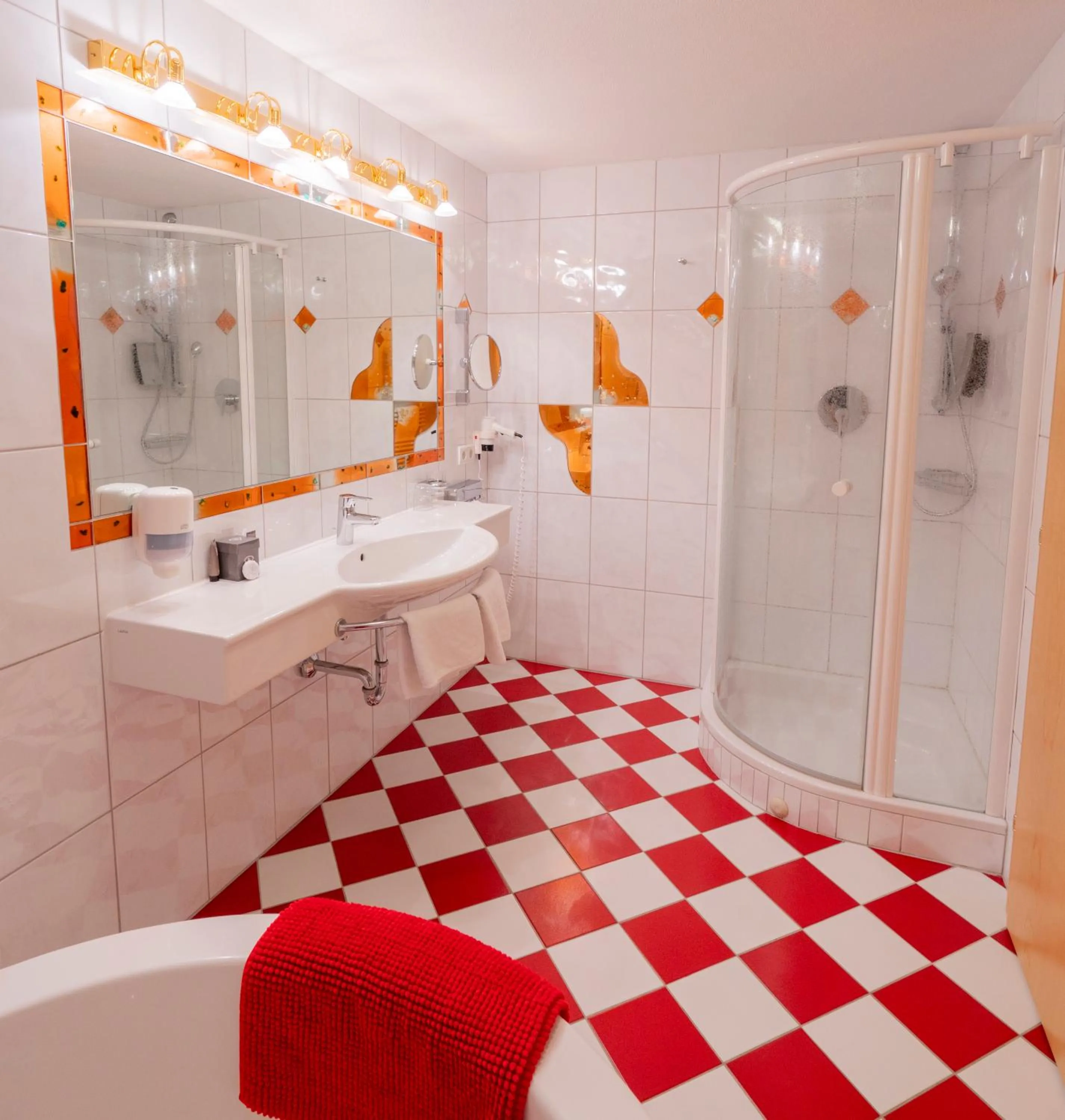 Bathroom in Alpenbad Hotel Hohenhaus