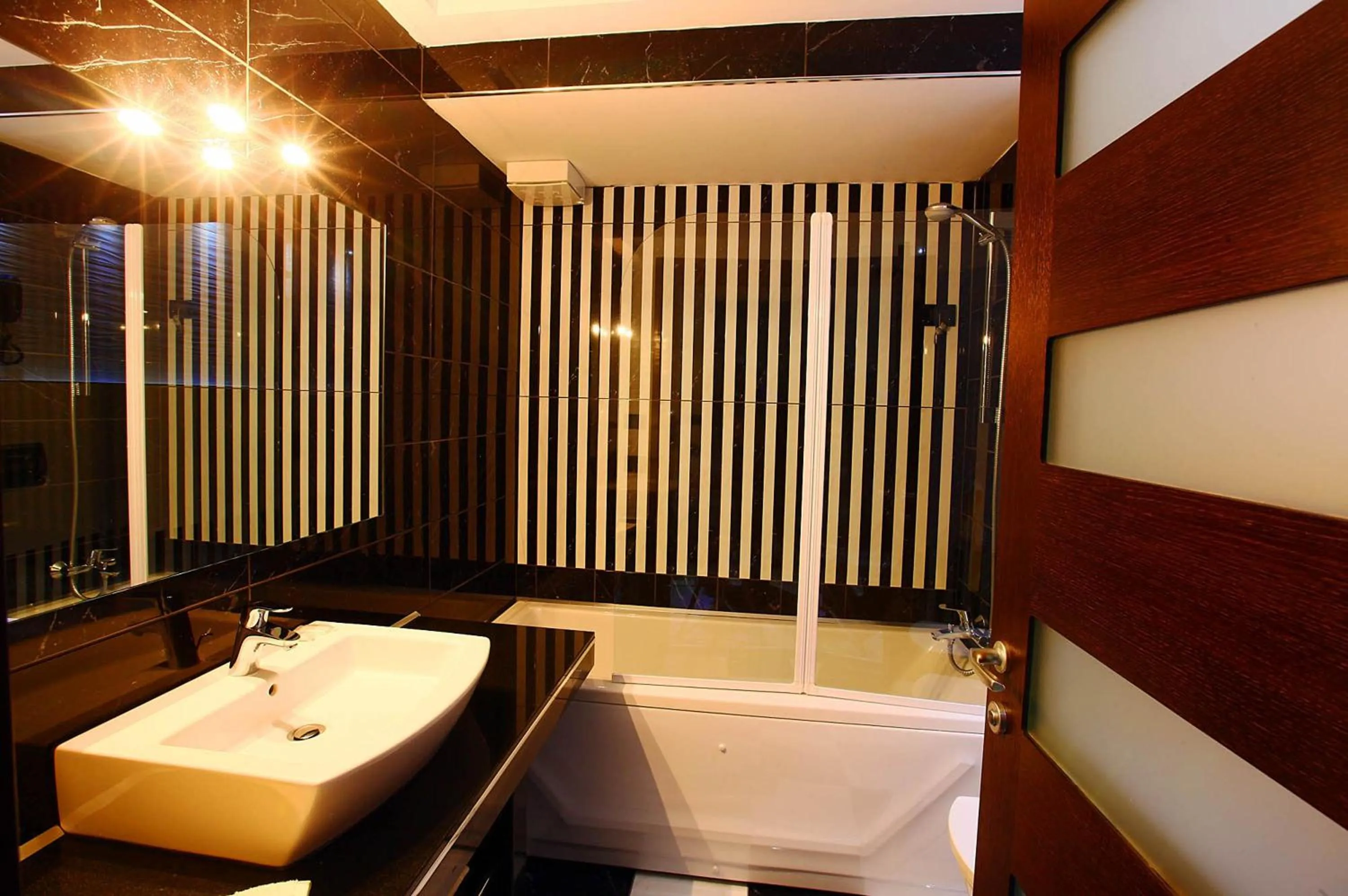 Toilet in Hotel Partner & SPA