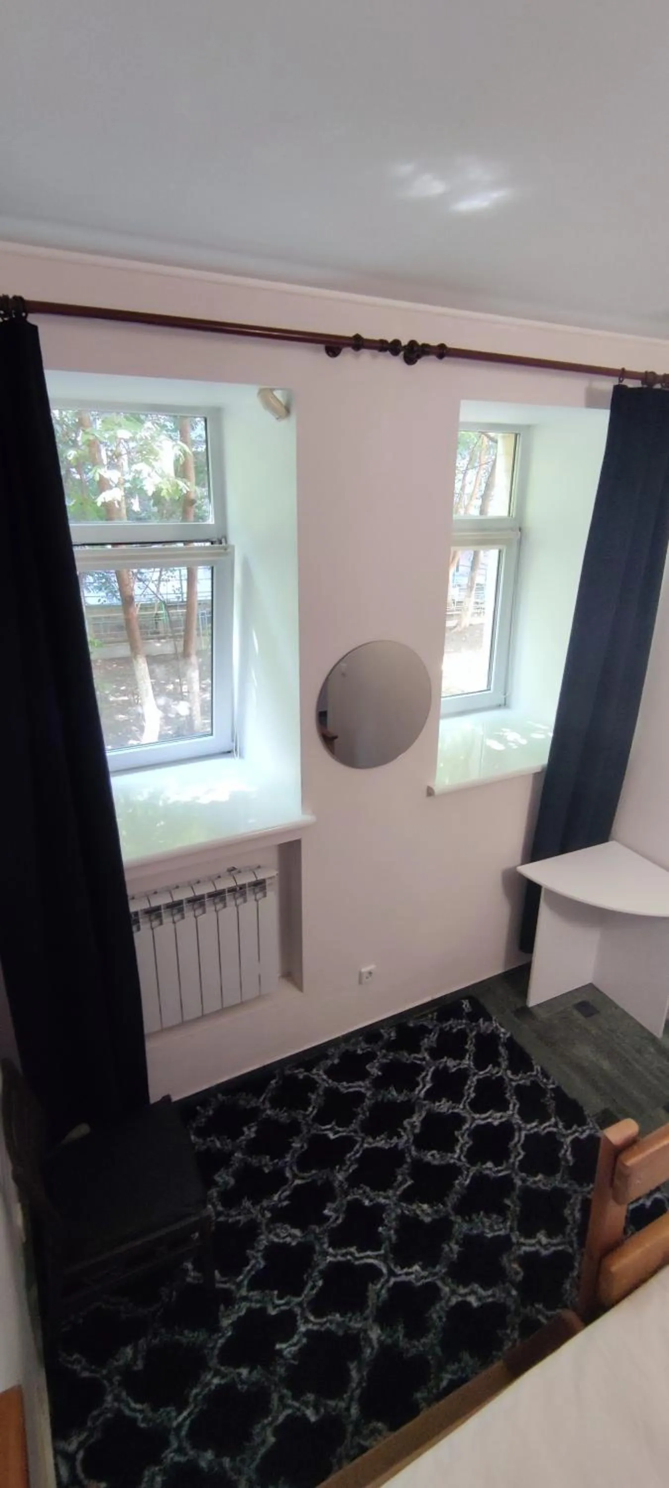 Bed in Friends Forever