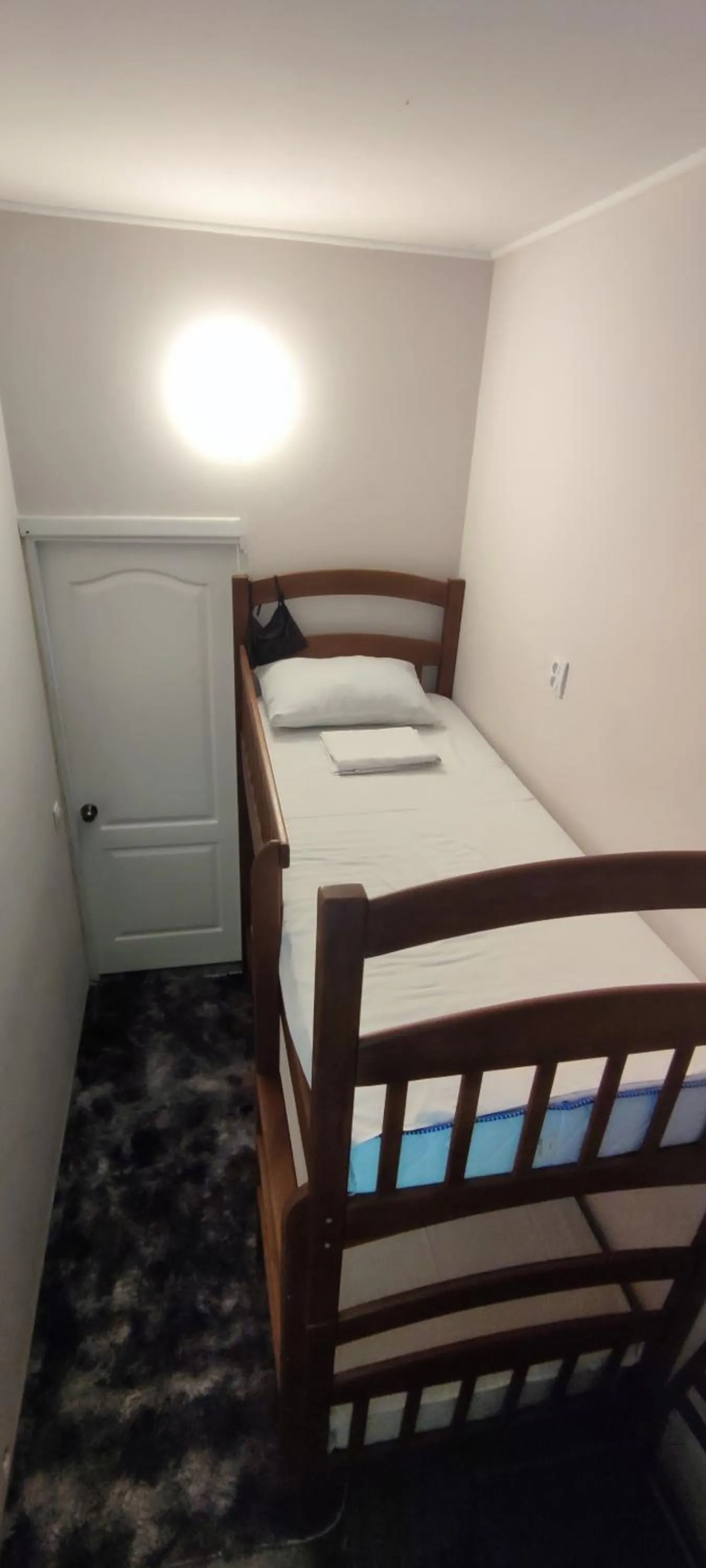 bunk bed, Bed in Friends Forever