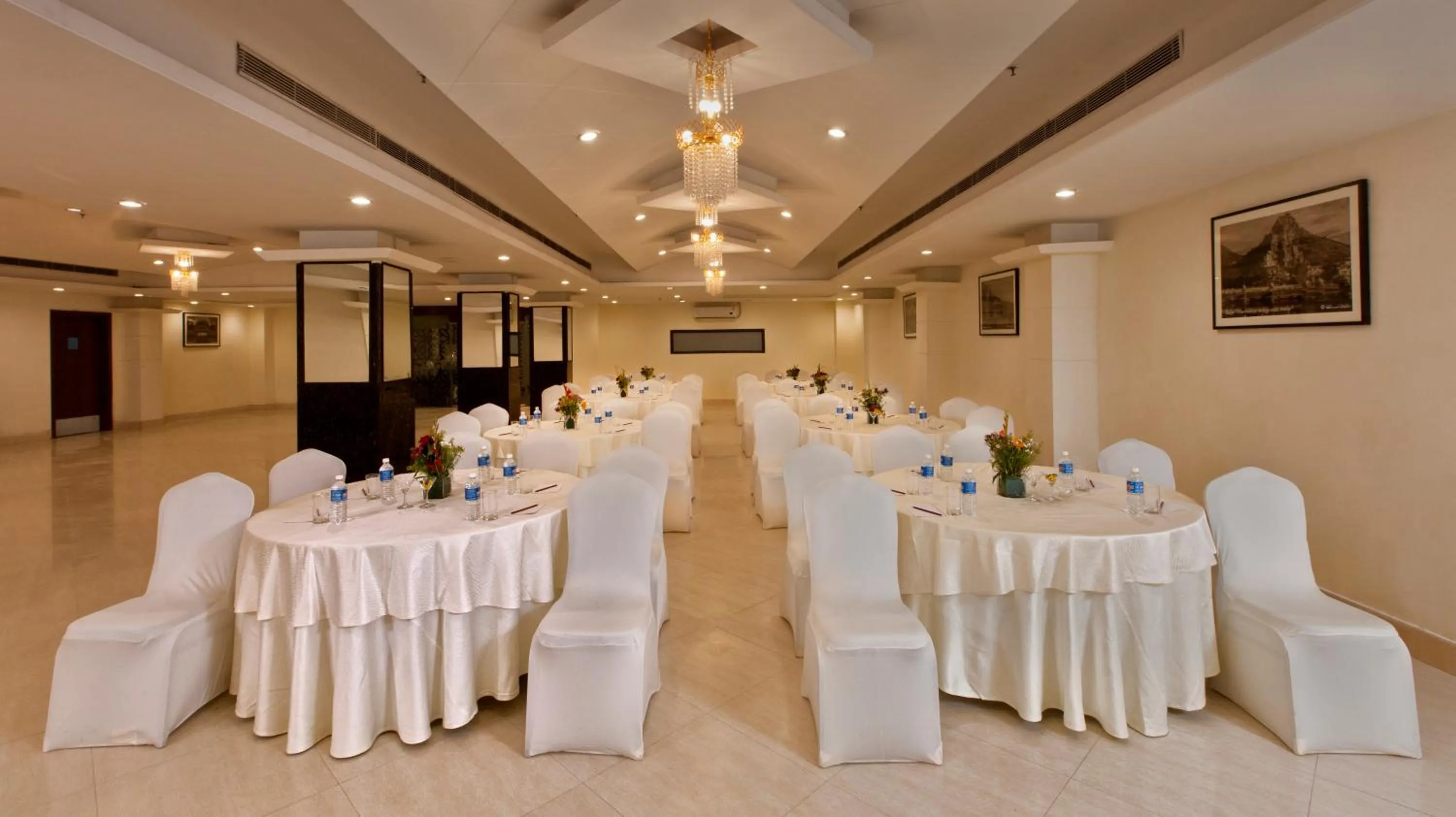 Business facilities in Red Fox by Lemon Tree Hotels, Alwar