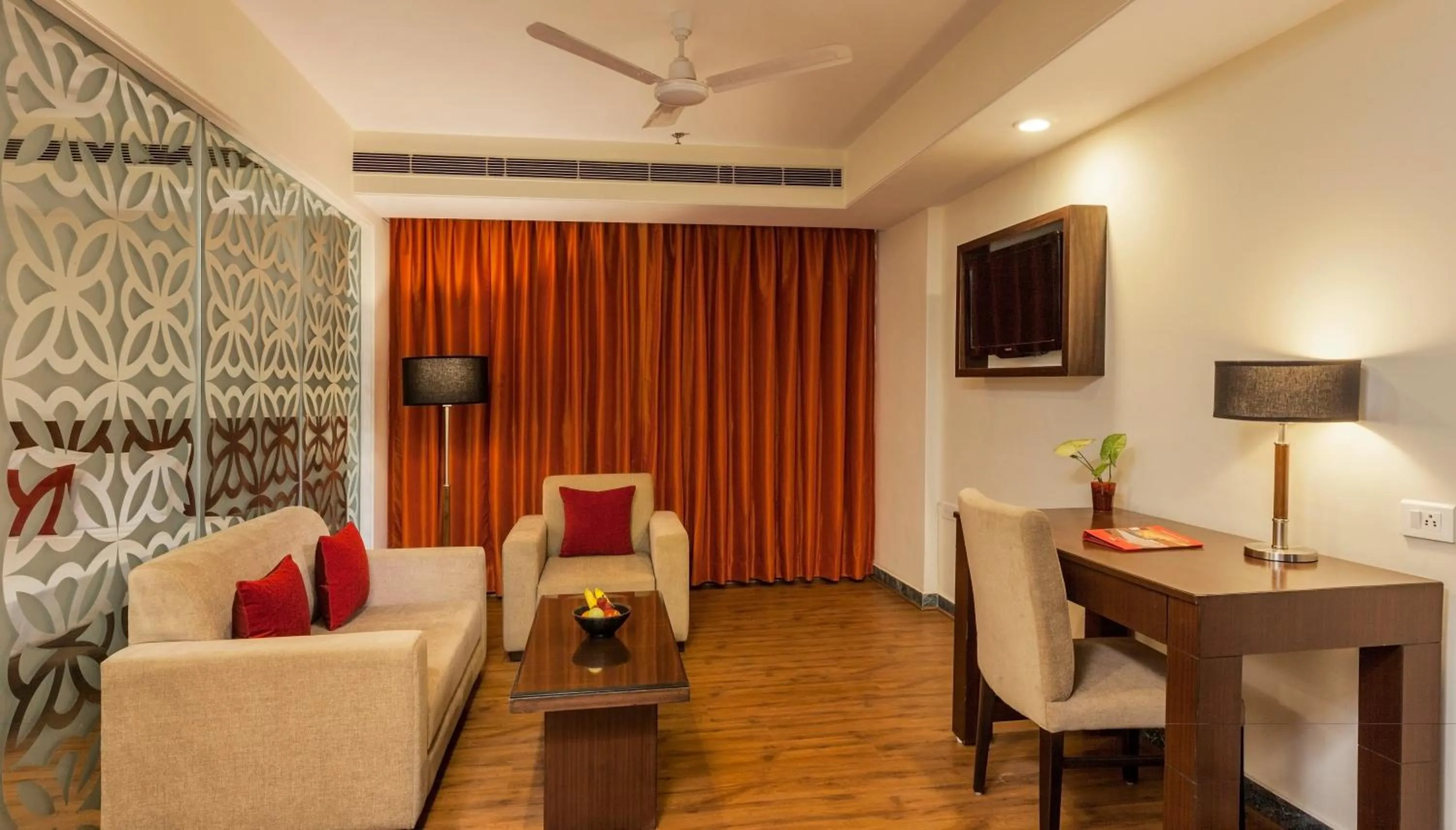 Communal lounge/ TV room in Red Fox by Lemon Tree Hotels, Alwar