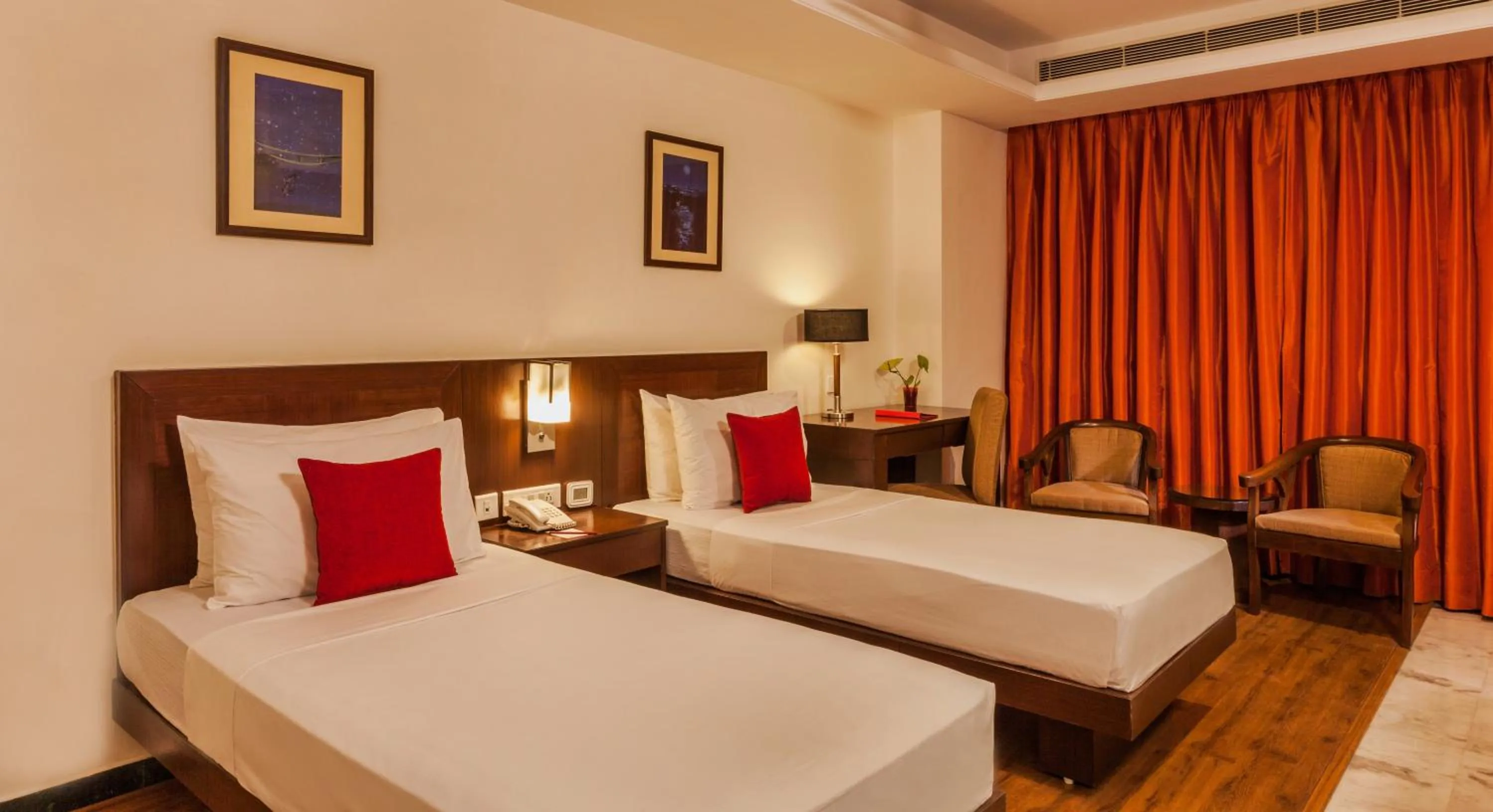 Bed in Red Fox by Lemon Tree Hotels, Alwar