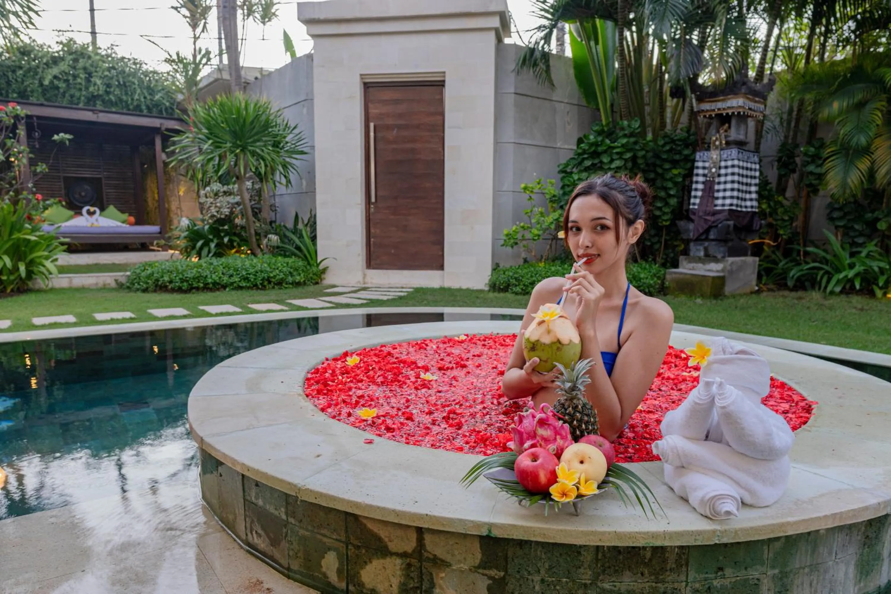 Food and drinks in Luxury - Villa K - Central Seminyak