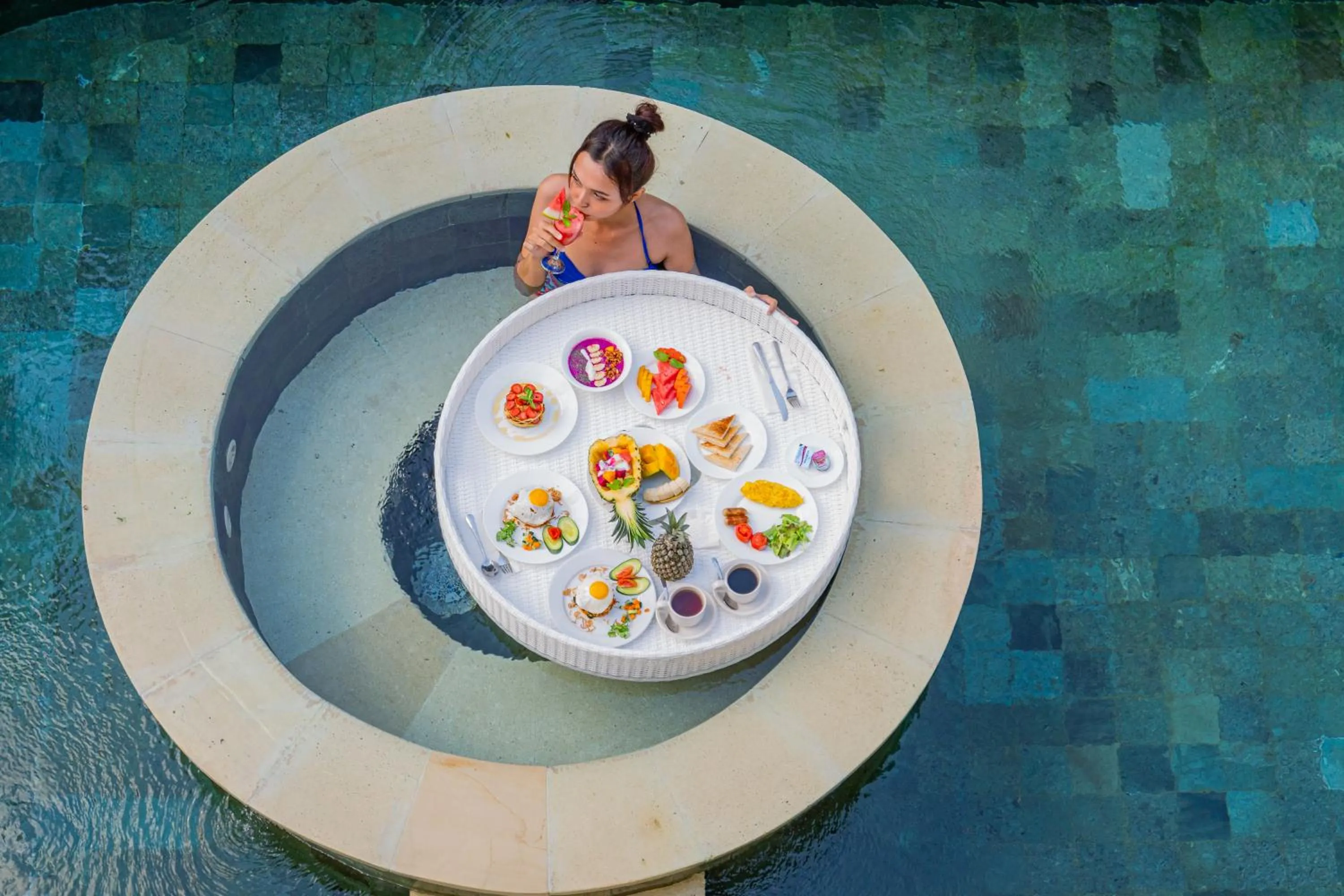 Food and drinks in Luxury - Villa K - Central Seminyak